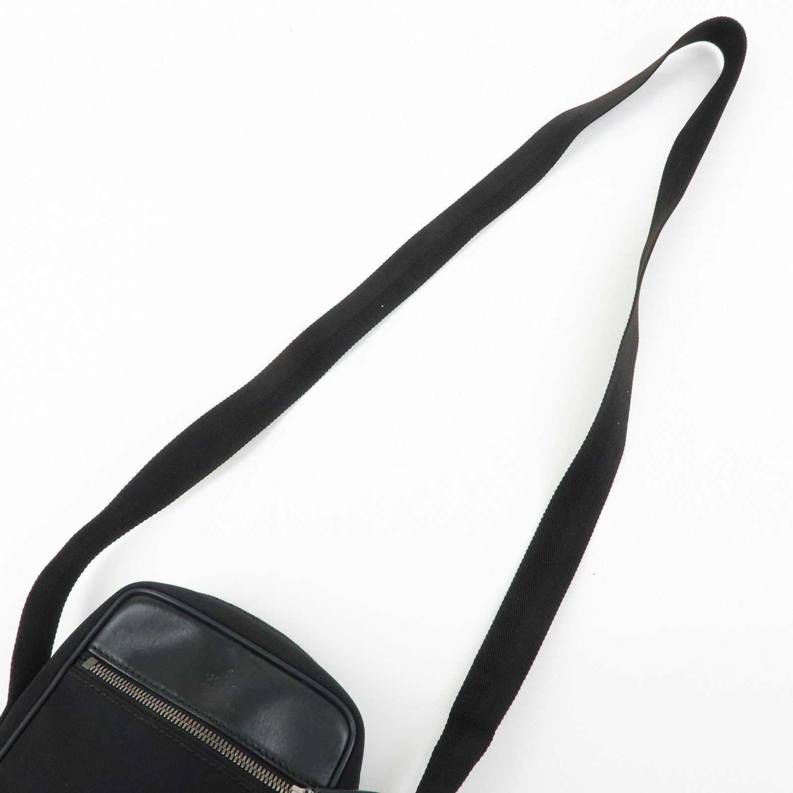 GUCCI Logo Canvas Leather Shoulder Crossbody Bag Black 101680