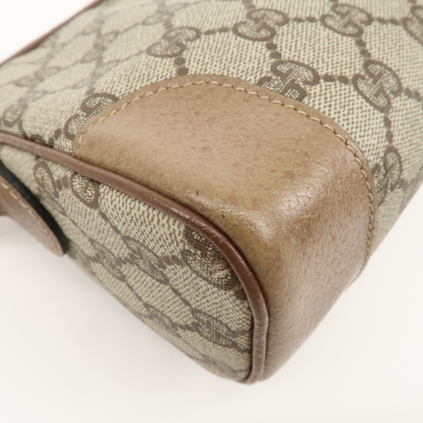 GUCCI Old Gucci GG Plus Leather Shoulder Bag Crossbody Bag Beige Brown Used