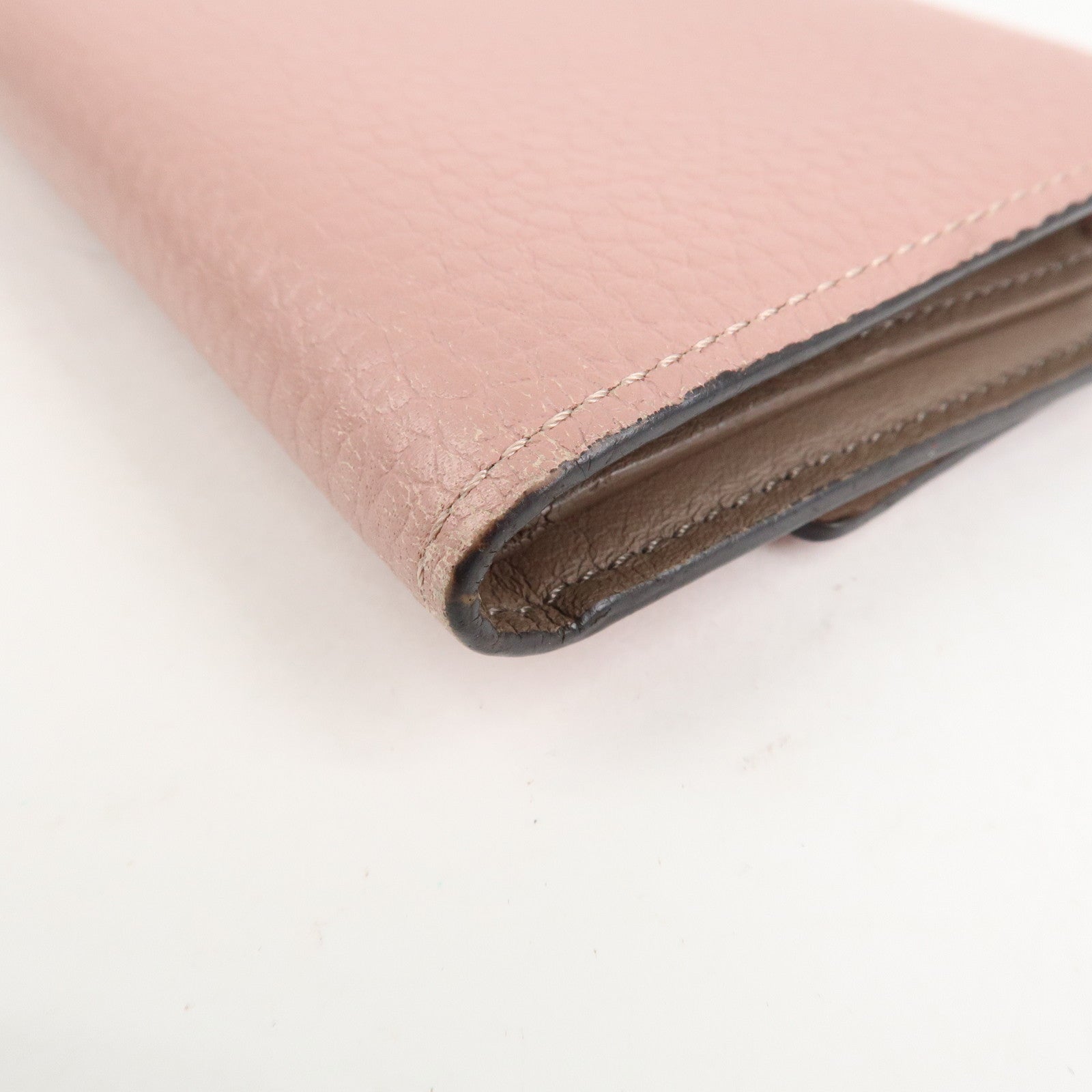 Louis Vuitton Portefeuille Capucines Leather Wallet Magnolia M80493 Used