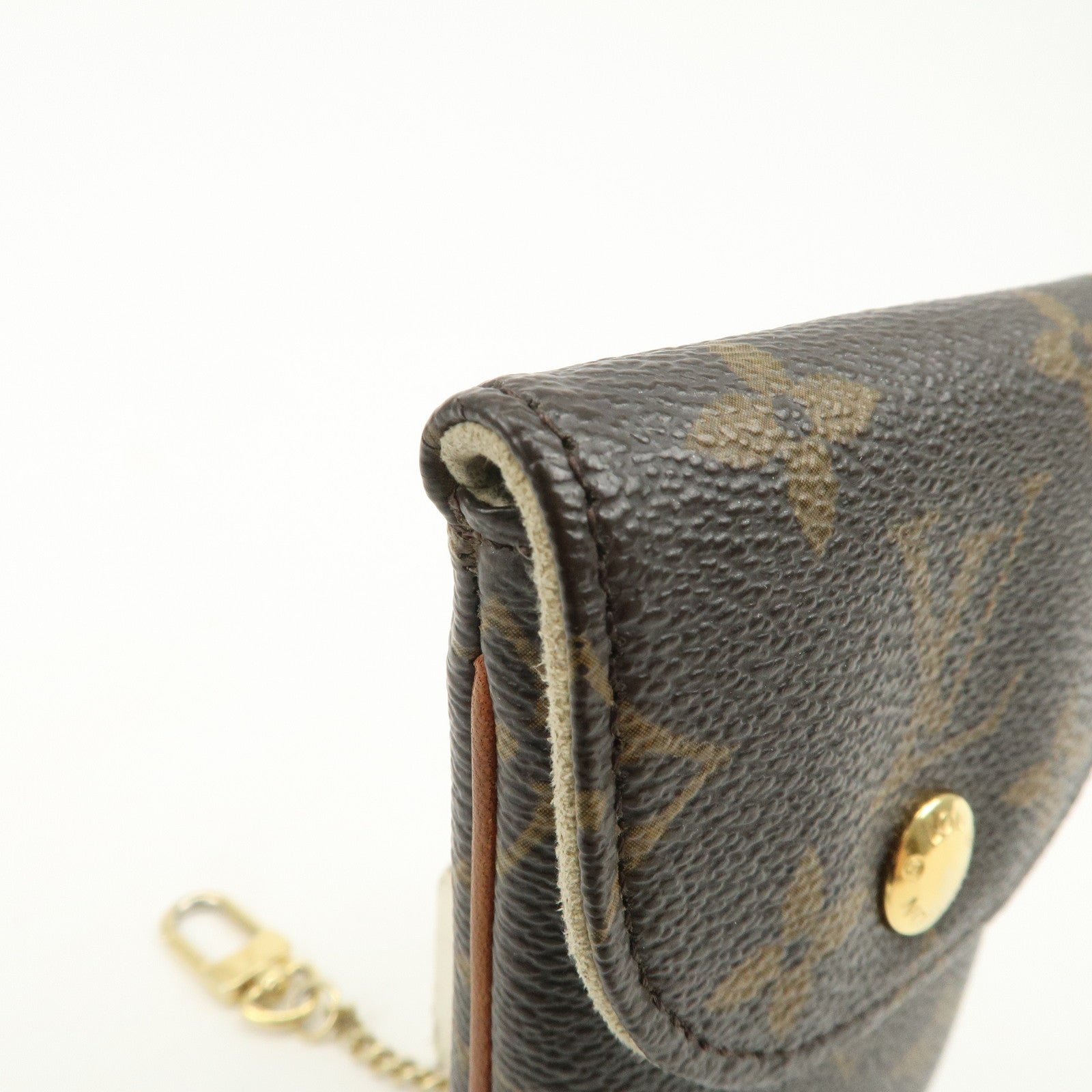 Louis Vuitton Monogram Etui Telefonne MM Brown M66546