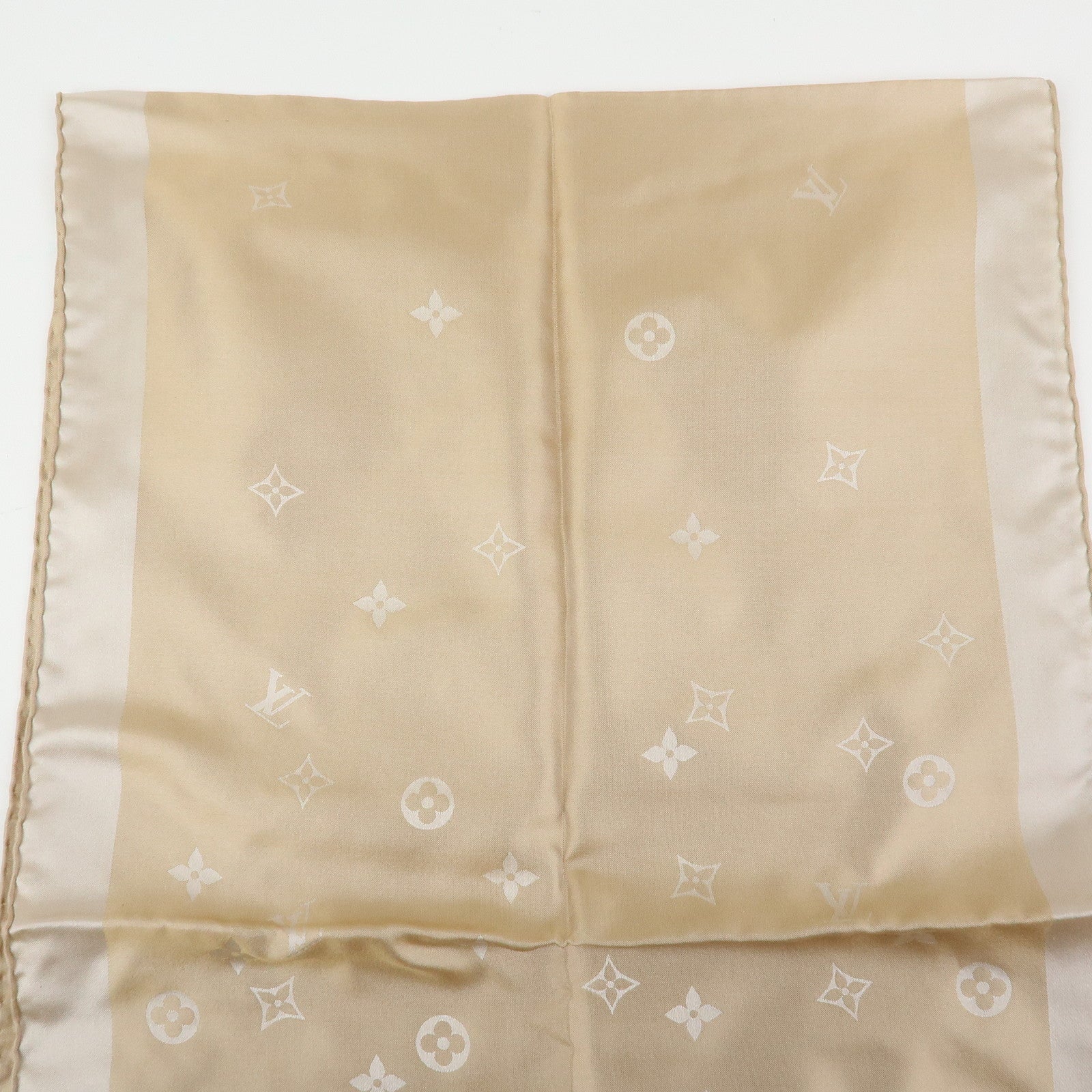 Louis Vuitton Echarpe Capri Silk 100% Scarf Beige M71051