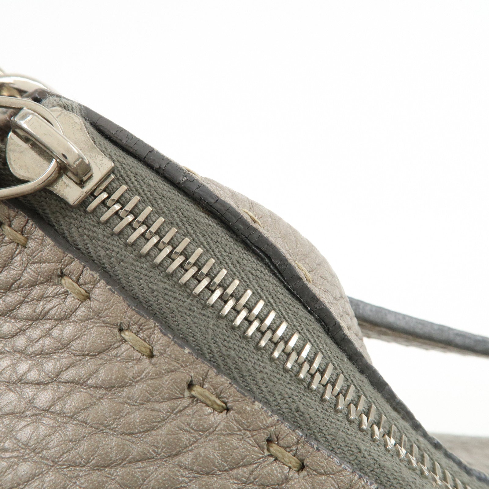 FENDI Selleria Leather Shoulder Bag Hand Bag Gray 8BR618