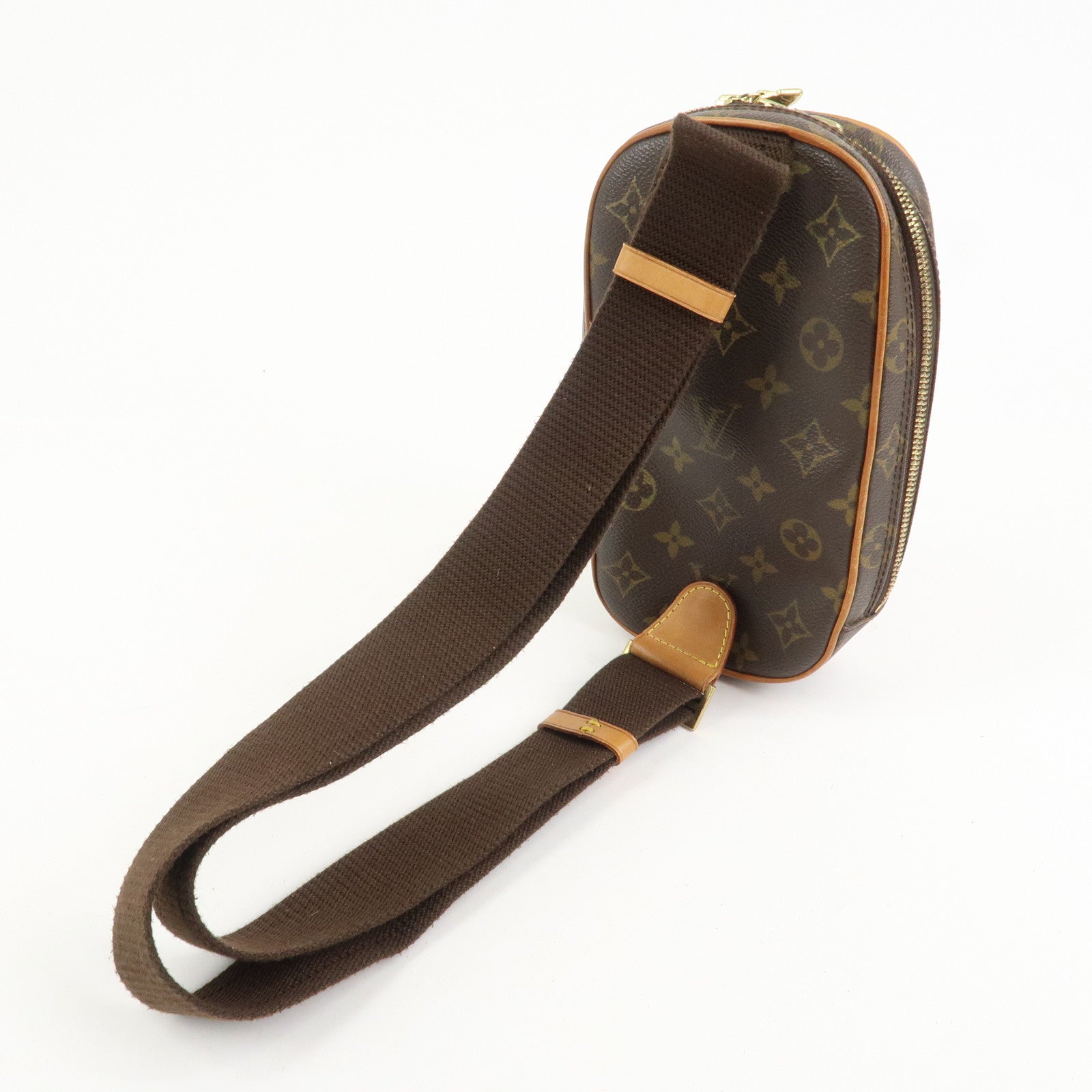 Louis Vuitton Monogram Pochette Gange Crossbody Bag M51870