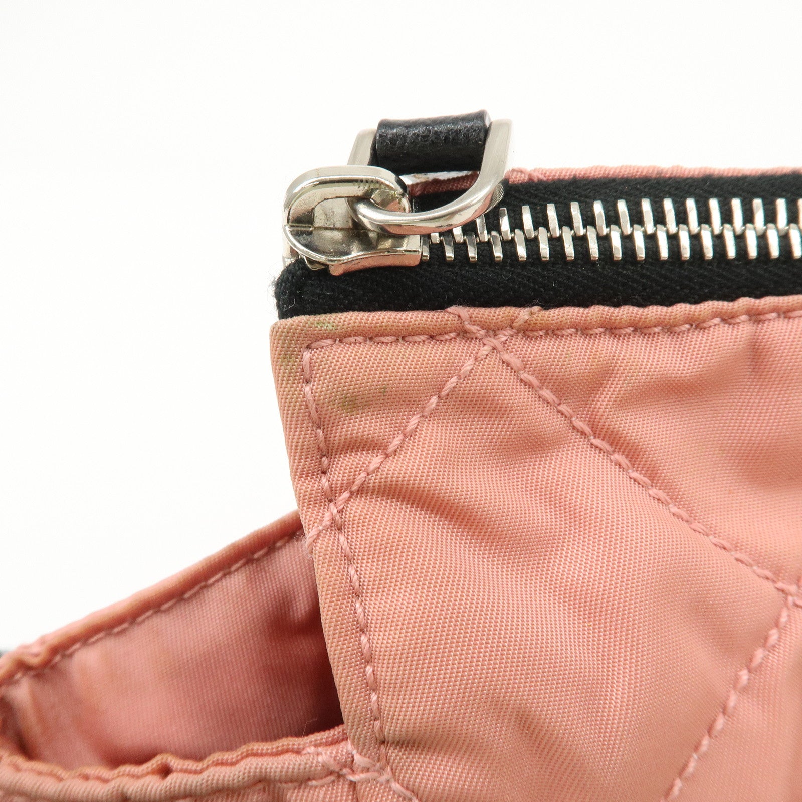 PRADA Triangle Logo Leather Nylon Shoulder Bag Tote Bag Pink BR2236 Used