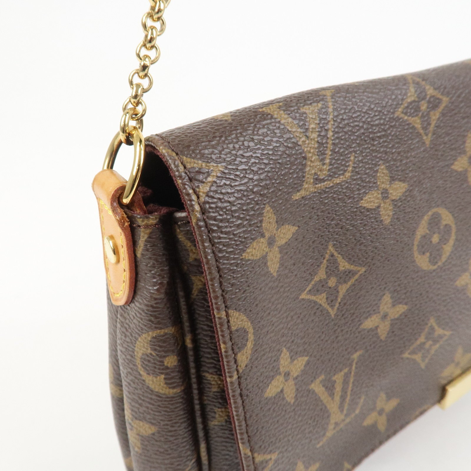 Louis Vuitton Monogram Favorite MM Shoulder Bag Brown M40718