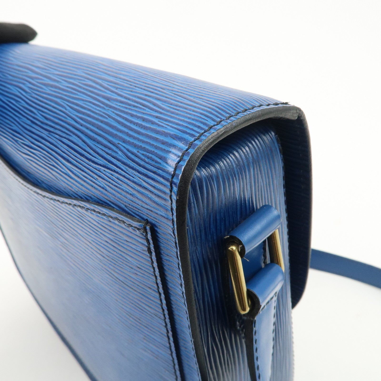 Louis Vuitton Epi Saint Cloud Shoulder Bag Toledo Blue M52195