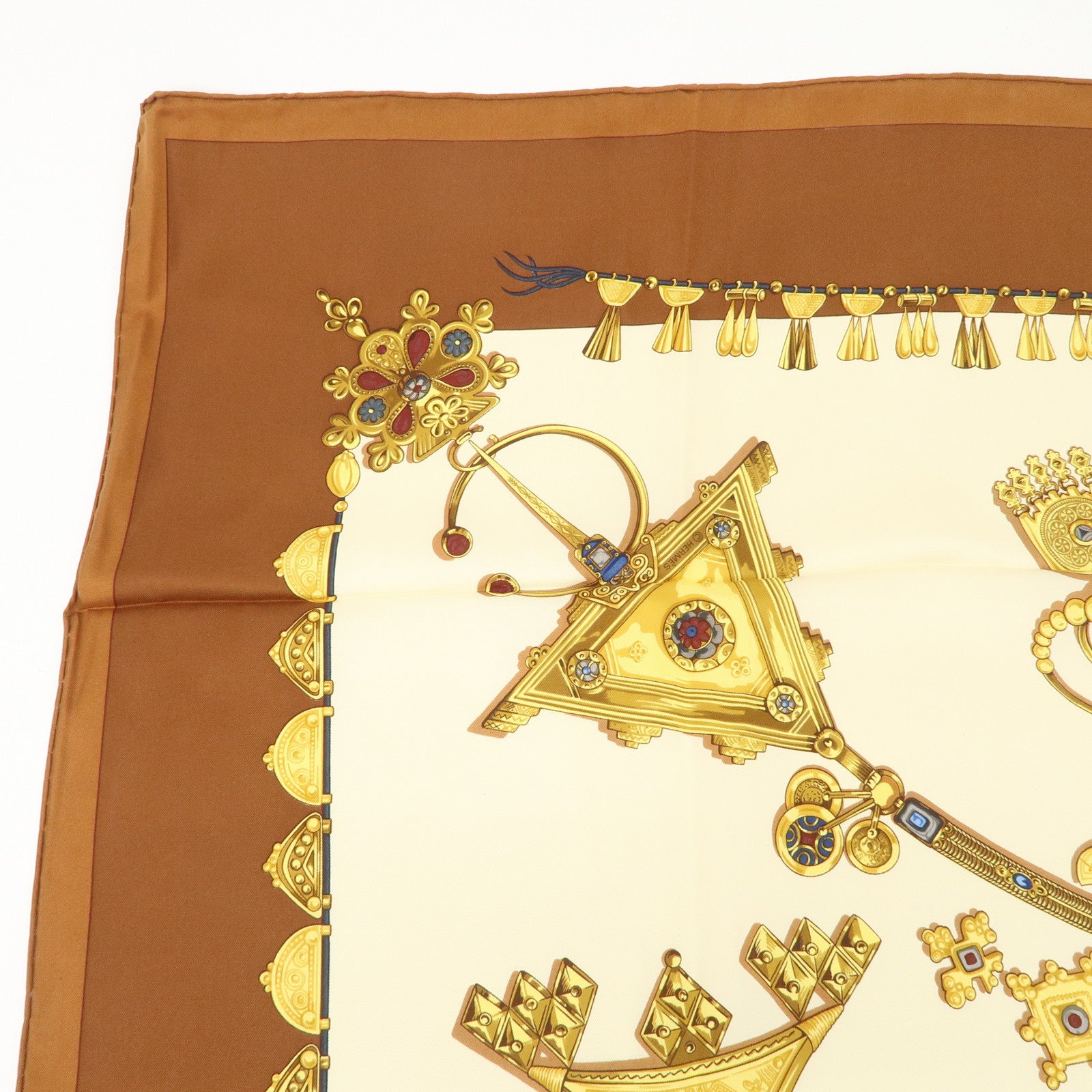 HERMES Carre 90 Silk 100% Scarf PARURES DES SABLES Gold Brown Used