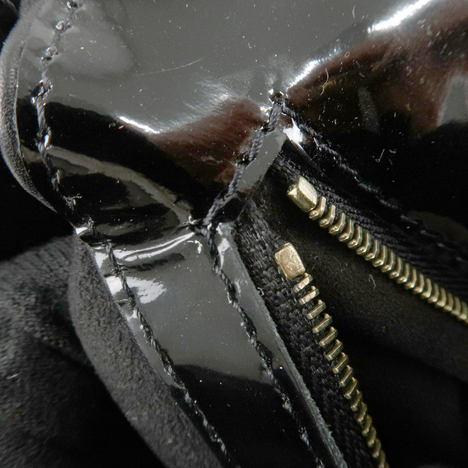 Louis Vuitton Monogram Patent Embossed Leather Shoulder Bag M95296 Used