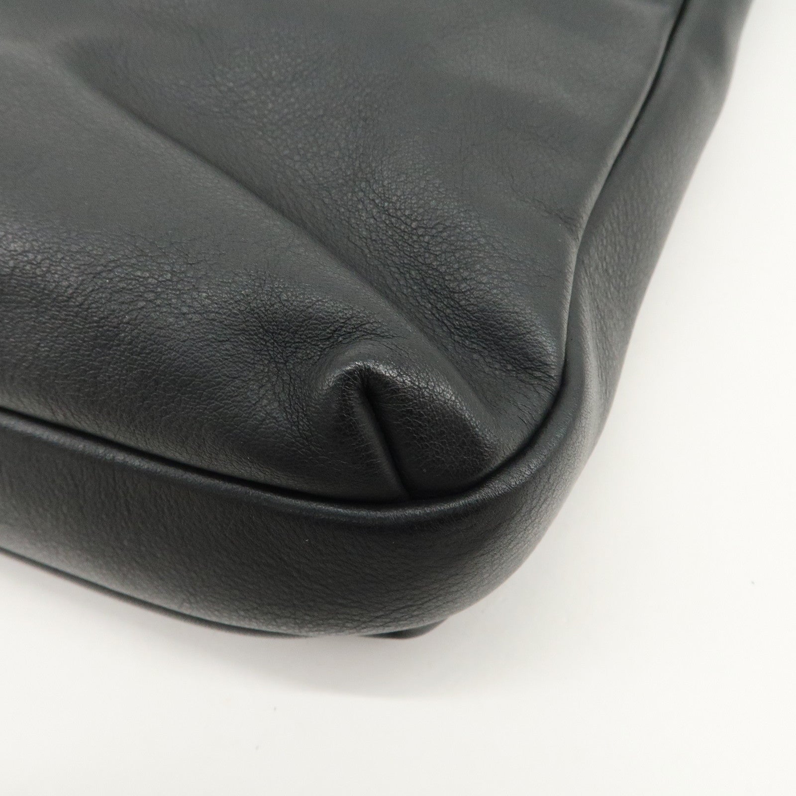 Ferragamo Gancini Leather Shoulder Bag Crossbody Bag Black