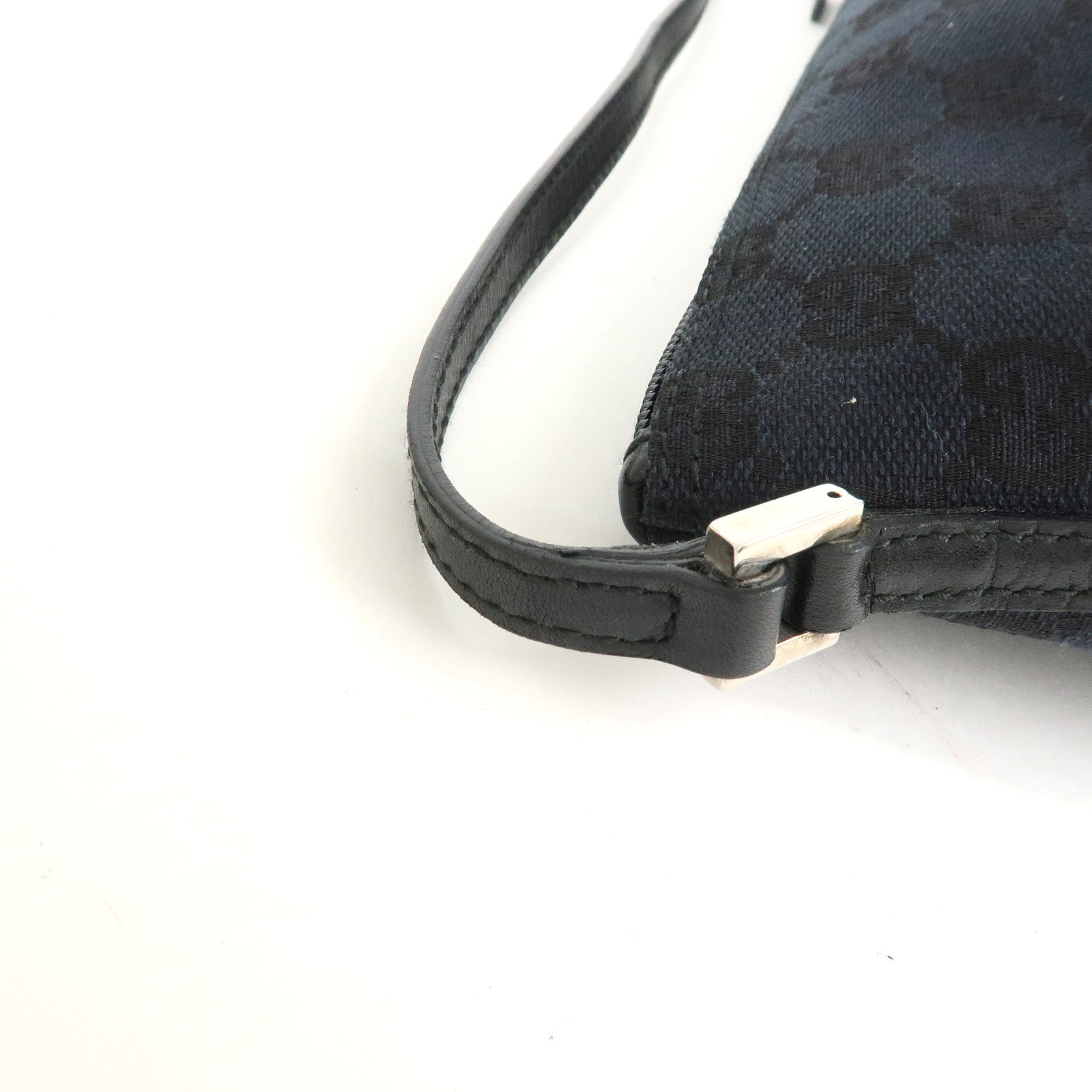 GUCCI GG Canvas Leather Accessory Pouch Hand Bag Navy 039.1103