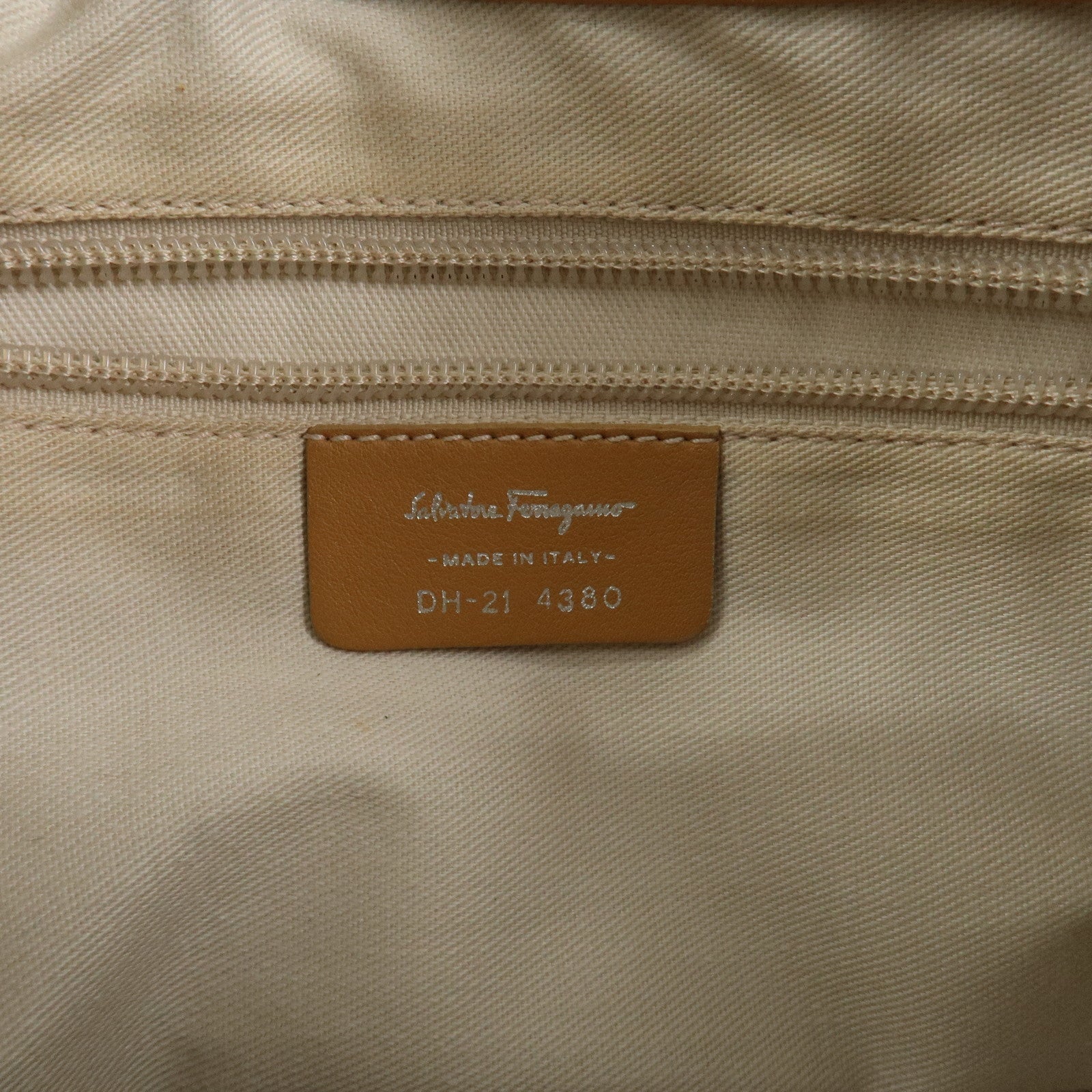Ferragamo Gancini Leather Shoulder Bag Hand Bag Light Brown