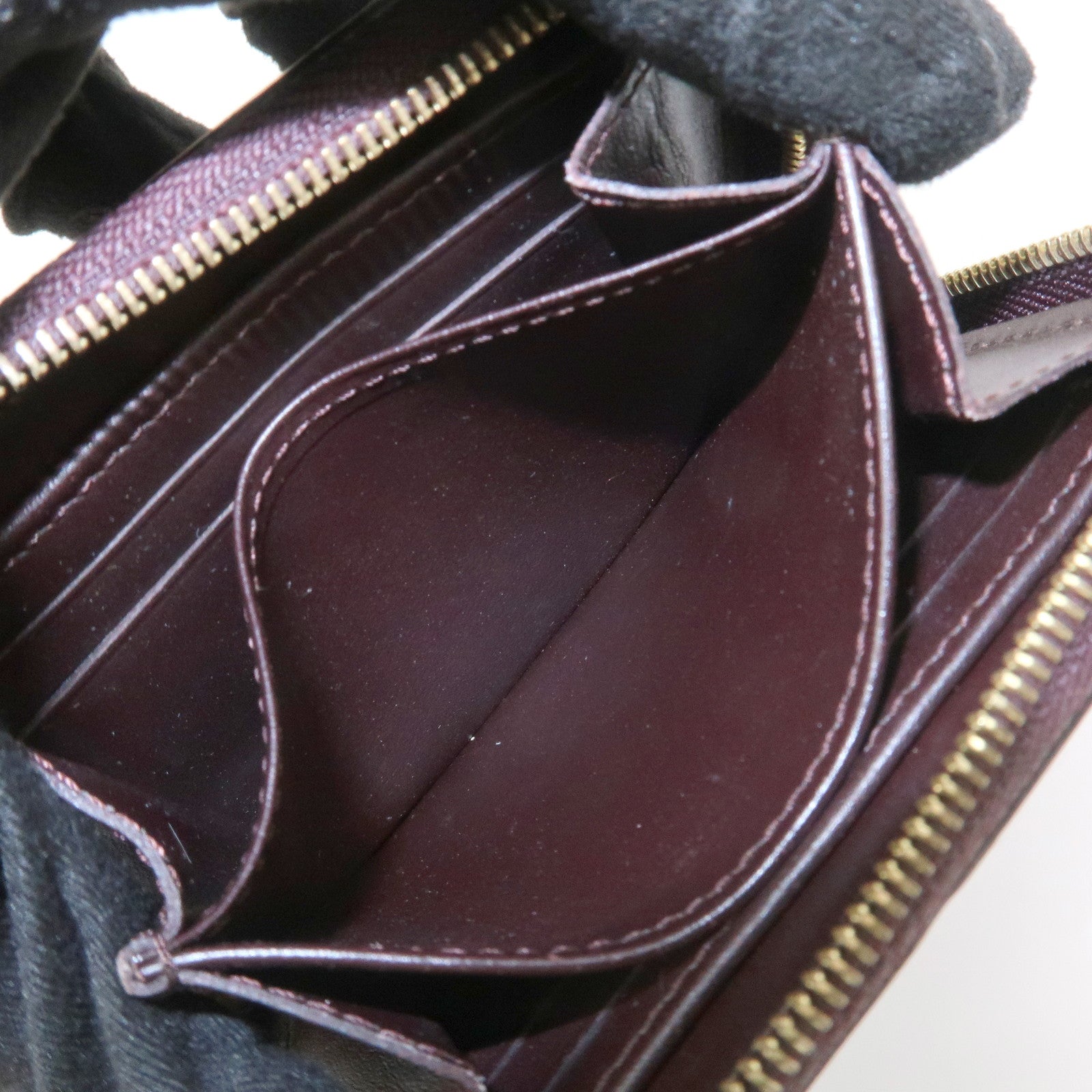 Louis Vuitton Monogram Vernis Zippy Coin Purse Amarante M93607