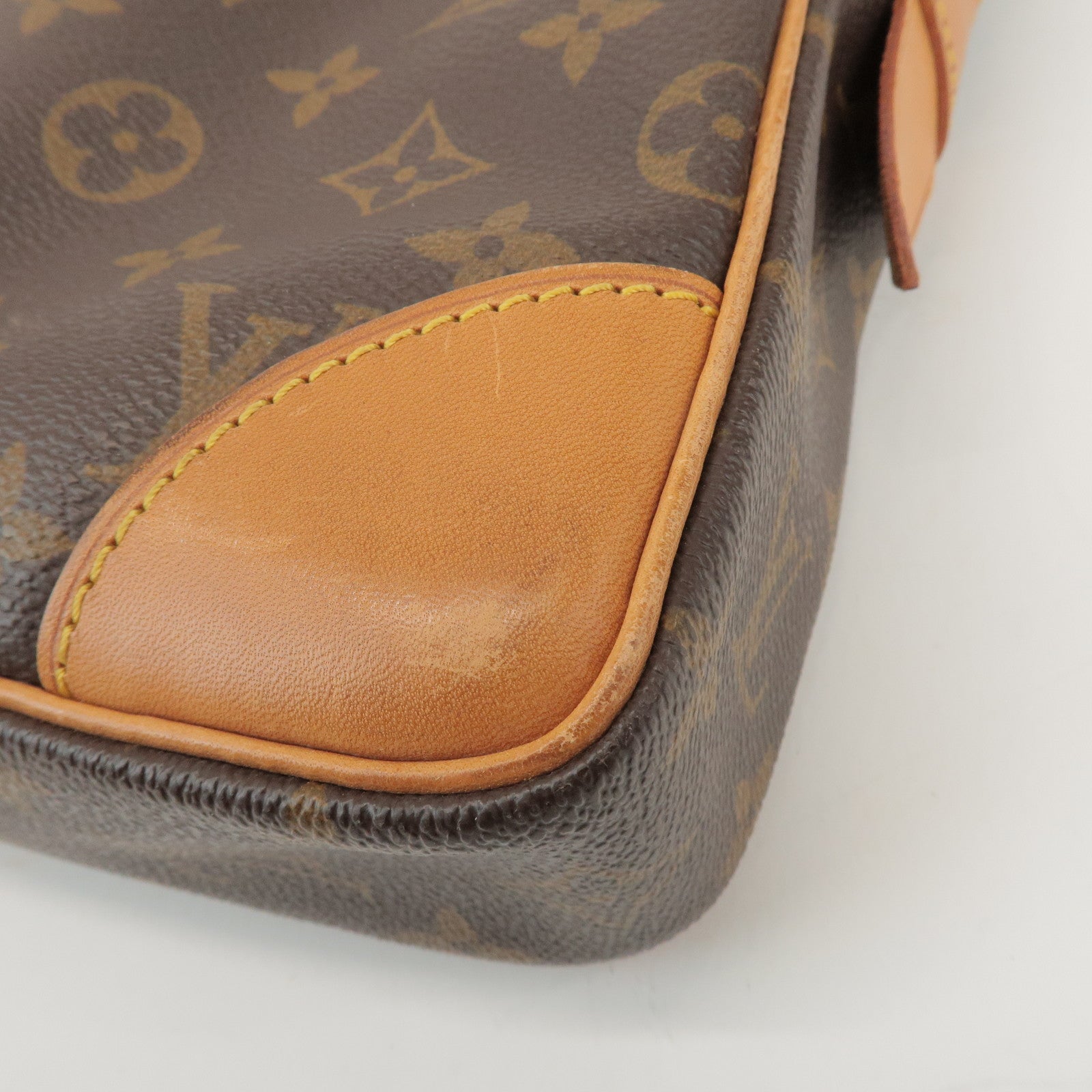 Louis Vuitton Monogram Porte Documents Voyage Bag Brown M53361