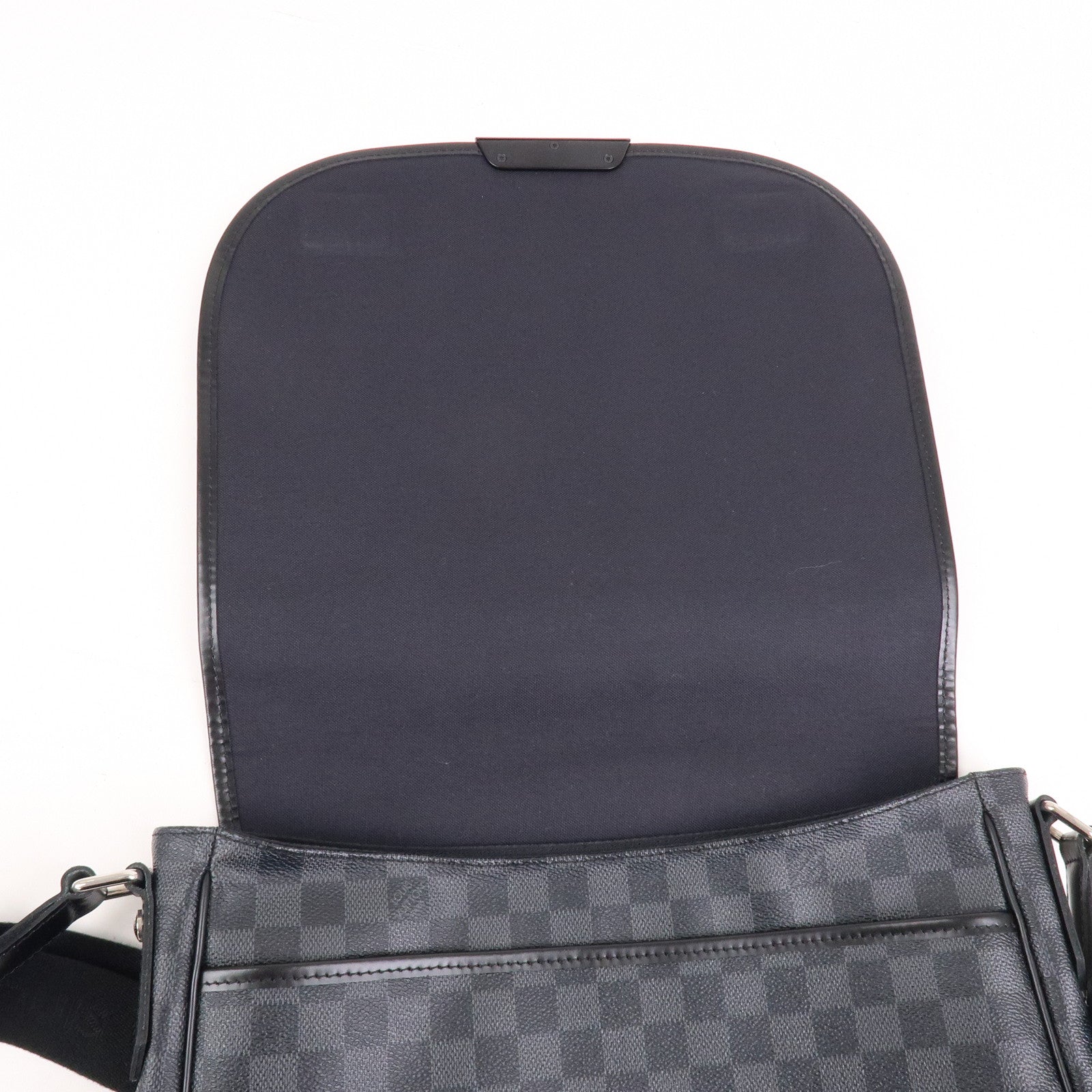 Louis Vuitton Damier Graphite Daniel MM Shoulder Bag N58029