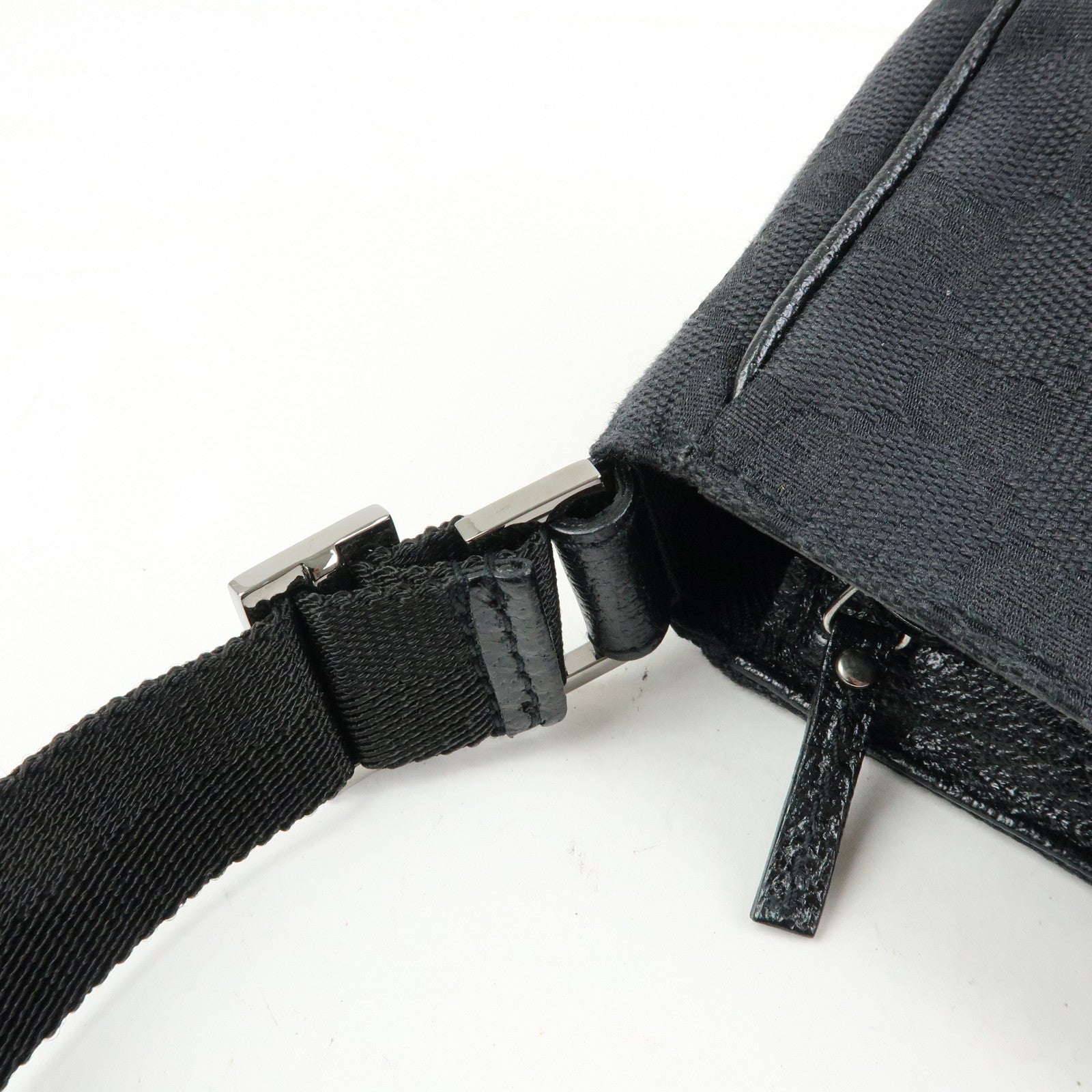 GUCCI Logo GG Canvas Leather Small Hand Bag Pouch Black 106644