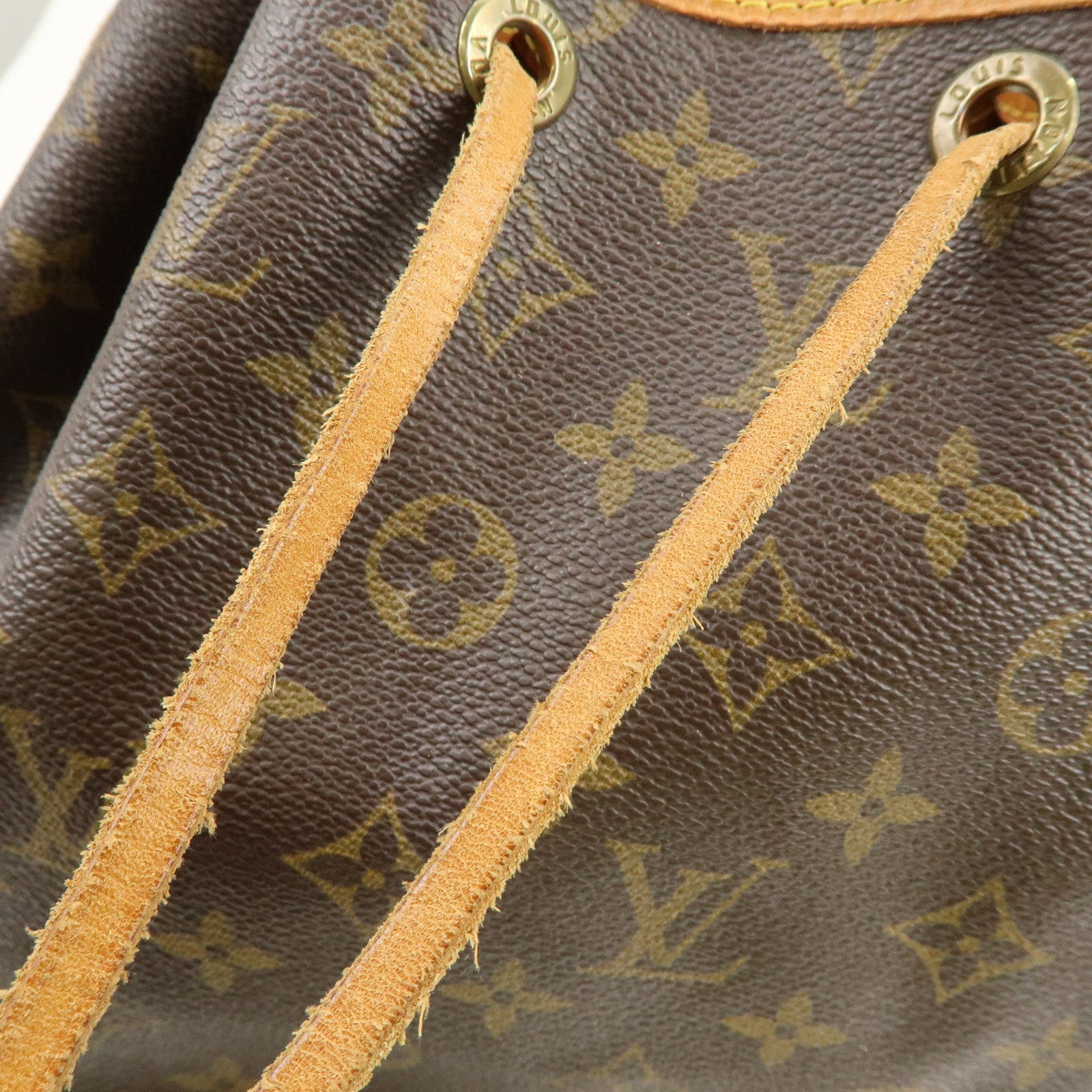 Louis Vuitton Monogram Noe Canvas Leather Shoulder Bag Brown M42224