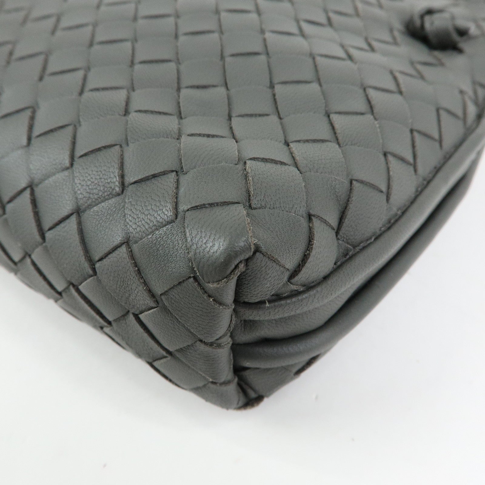 BOTTEGA VENETA Nodini Intrecciato Leather Shoulder Bag Gray 245354