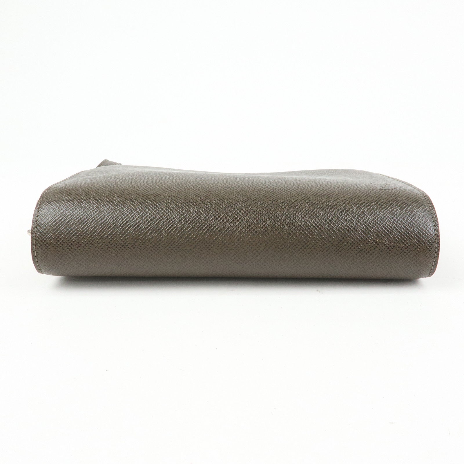 Louis Vuitton Taiga Organizer de Poche Clutch Bag Grizzly M30183
