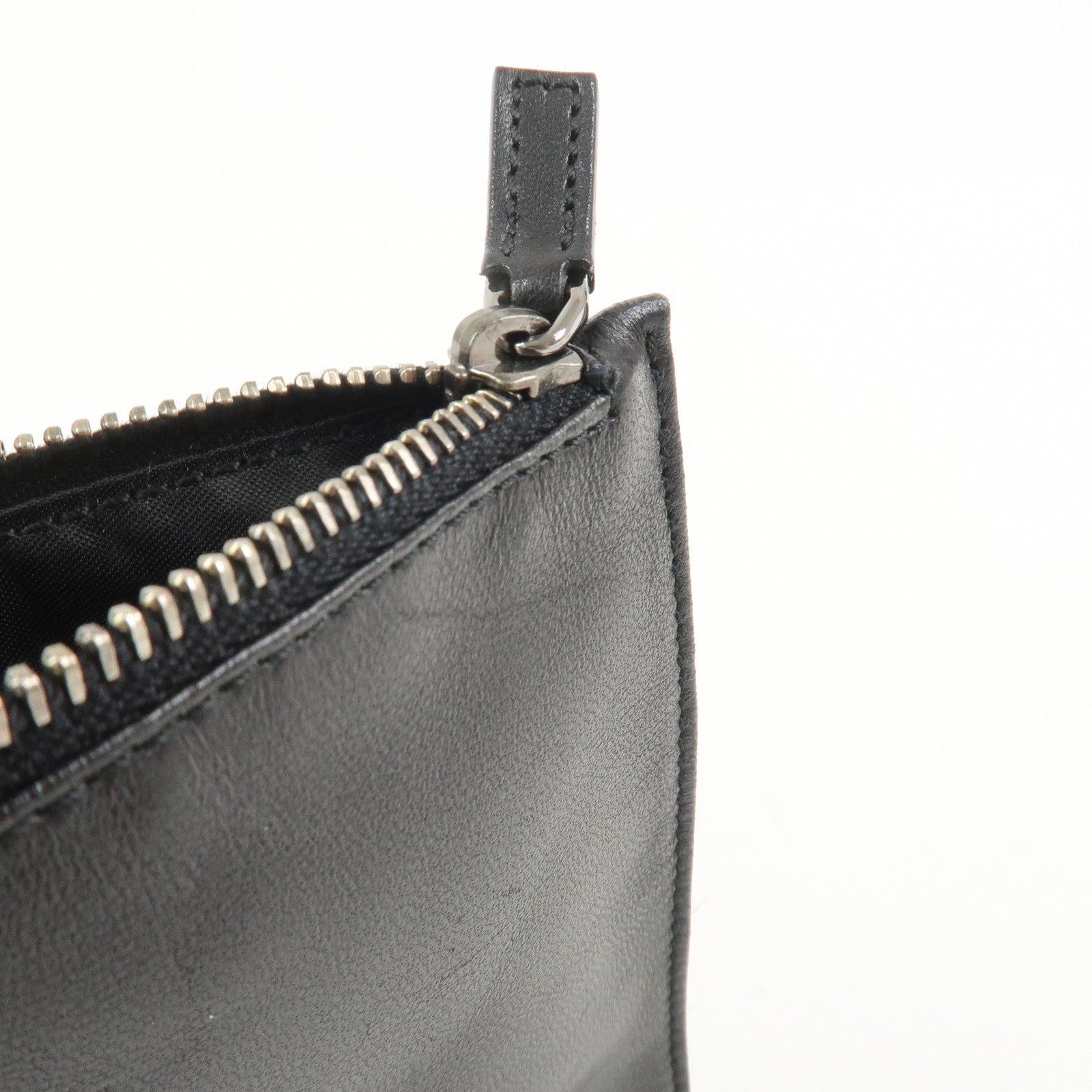 GUCCI Leather Waist Pouch Body Bag Black 037.1312