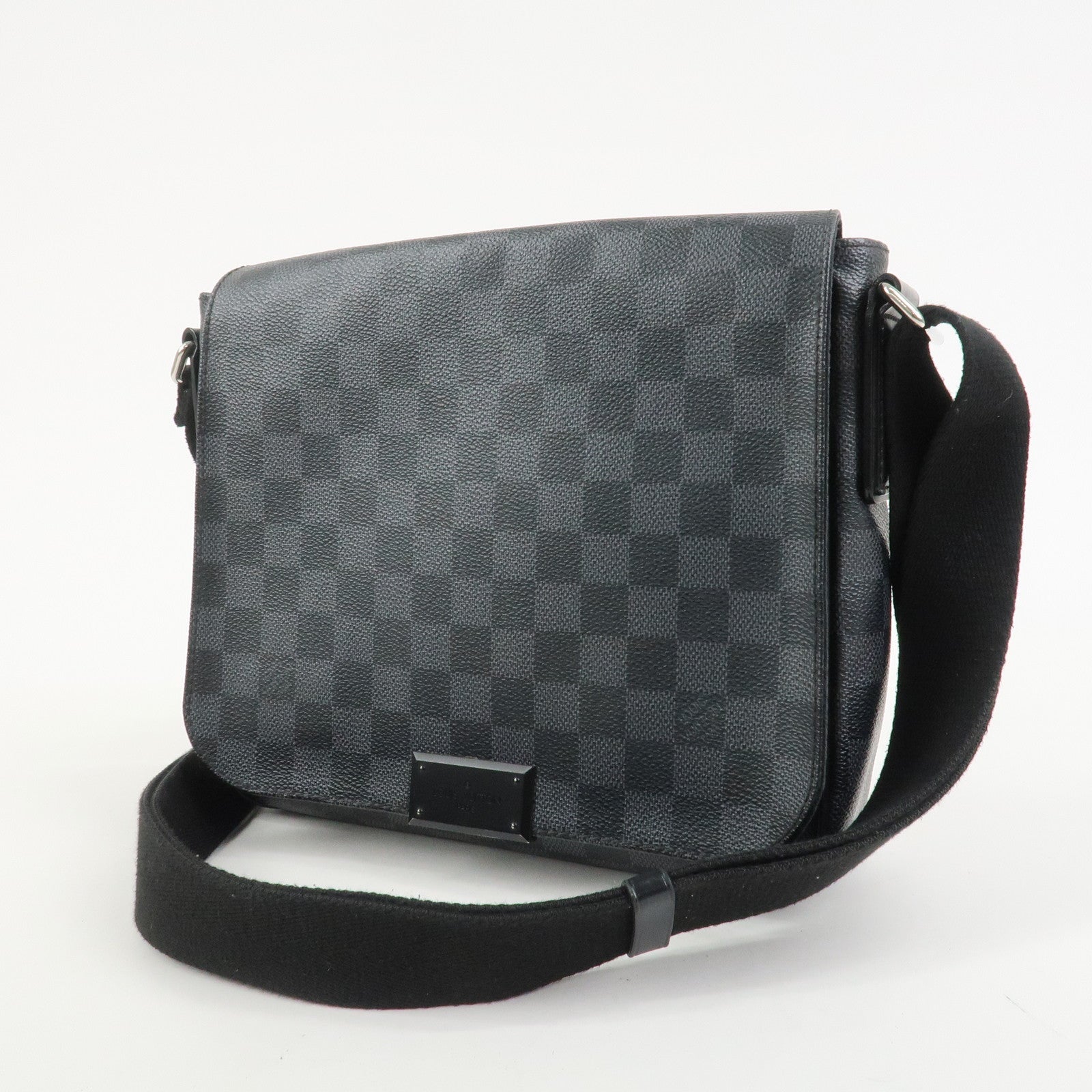 Louis Vuitton Damier Graphite District PM Shoulder Bag Noir N41260