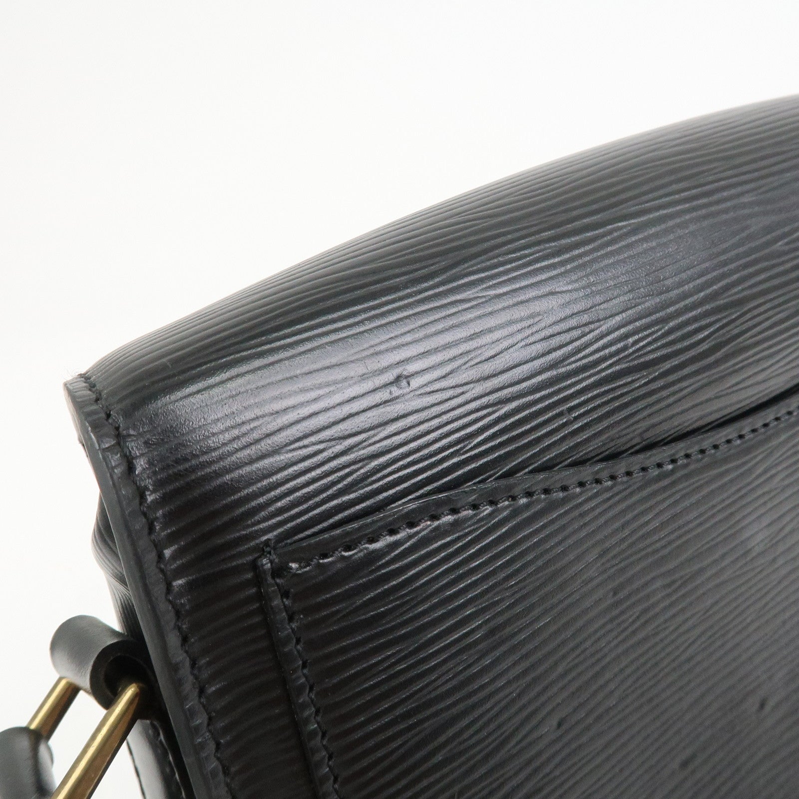 Louis Vuitton Epi Saint Cloud Shoulder Bag Black Noir M52192