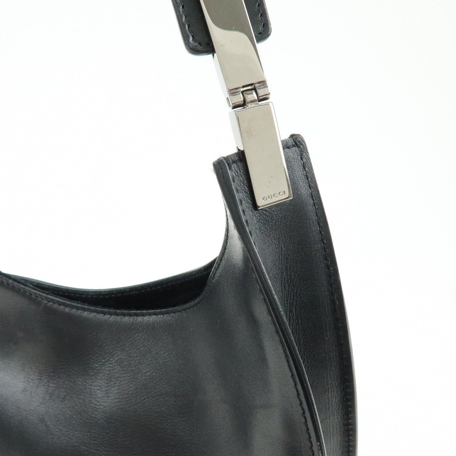 GUCCI Logo Leather Shoulder Bag Hand Bag Black 001・3767
