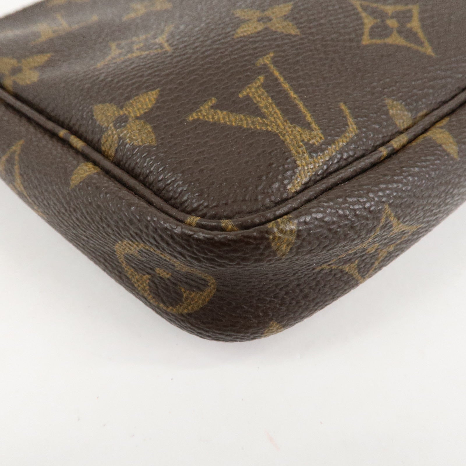 Louis Vuitton Monogram Pochette Accessoires Pouch Brown M51980 Used