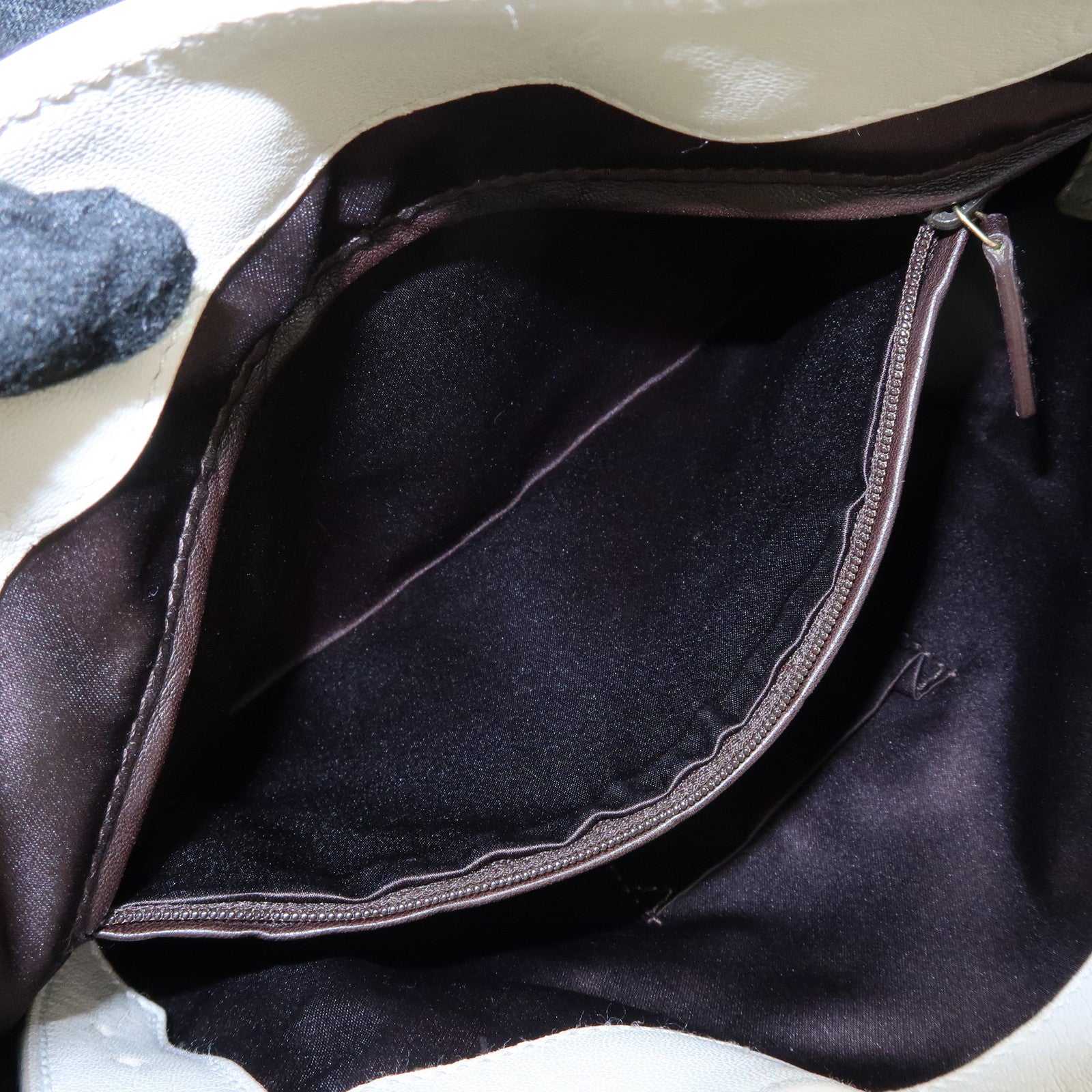 SAINT LAURENT PARIS YSL Ribbon Leather Shoulder Bag Ivory 151216