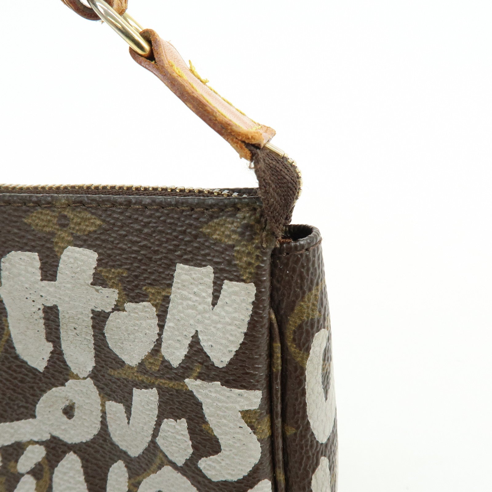 Louis Vuitton Monogram Graffiti Pochette Accessoires Pouch M92192