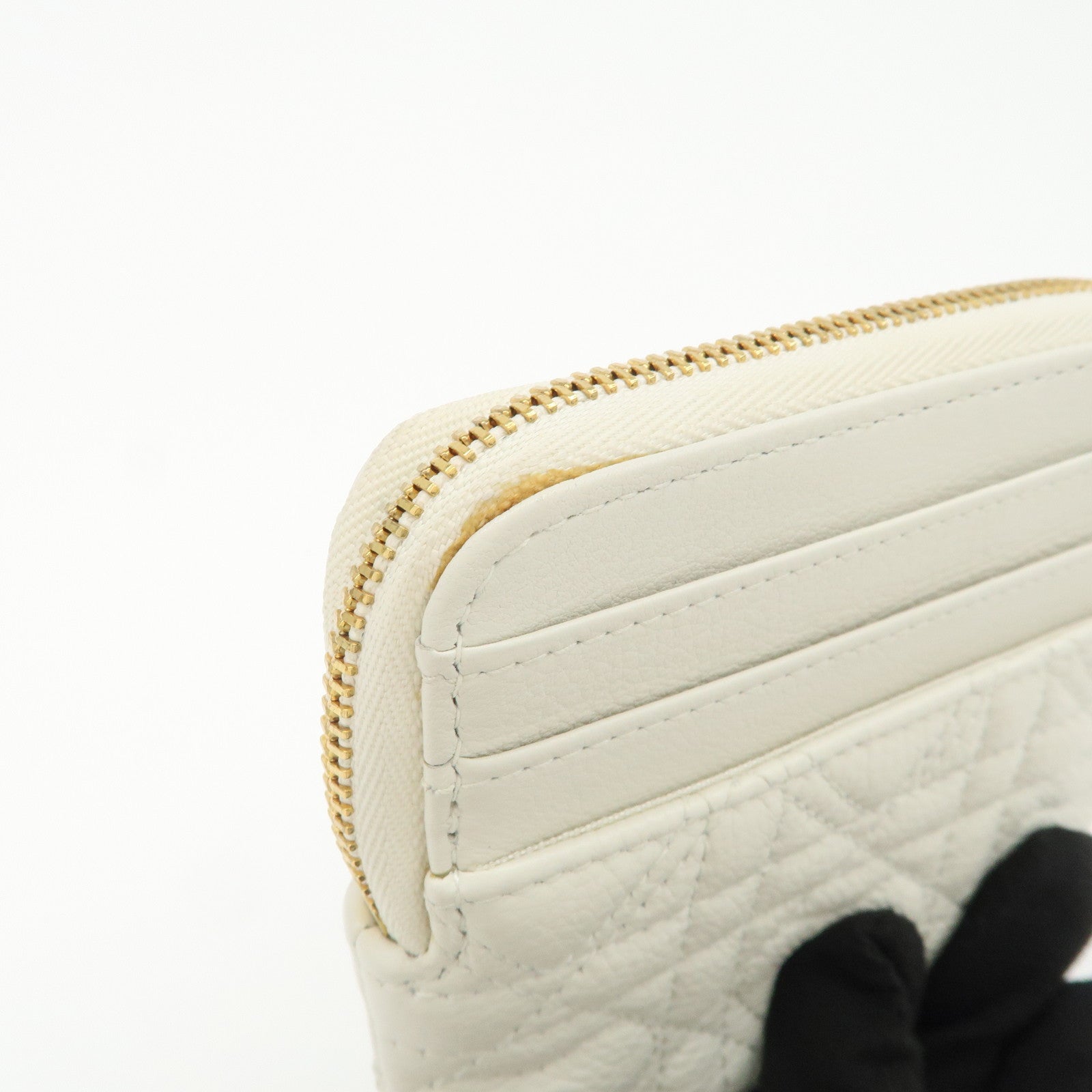 Christian Dior Cannage Caro Leather Heart Coin Case White