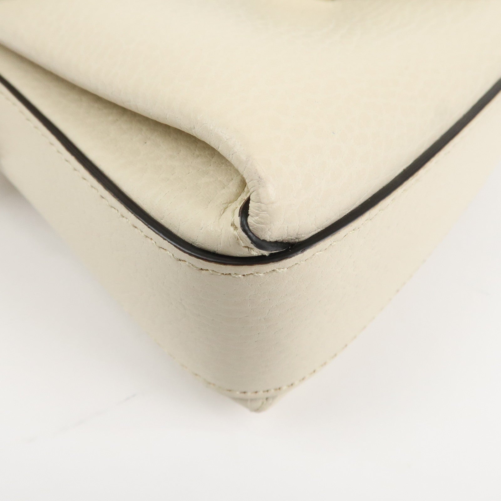 GUCCI Interlocking G Leather Chain Shoulder Bag Ivory Gold 240020 Used