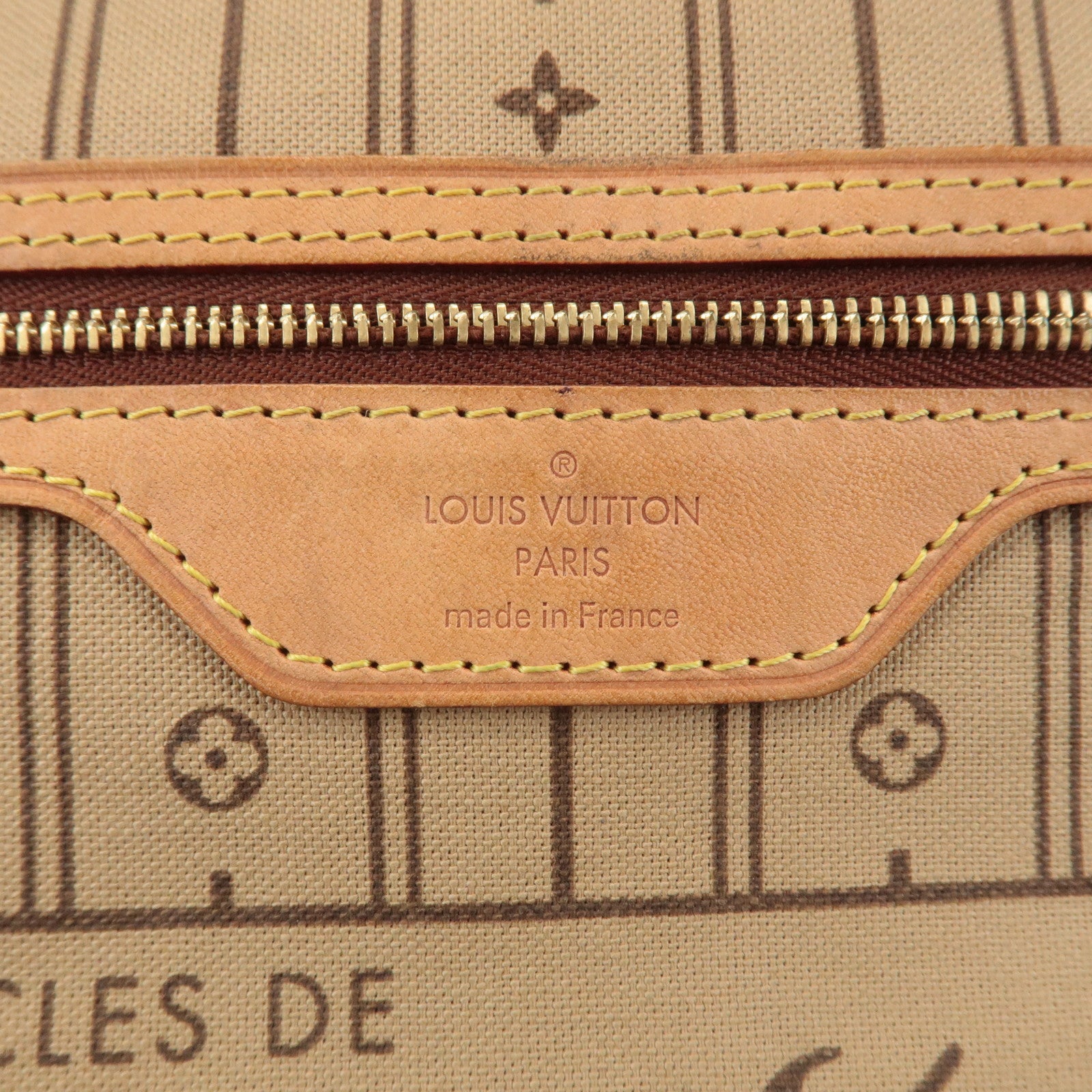 Louis Vuitton Monogram Neverfull MM Tote Bag Brown M40156