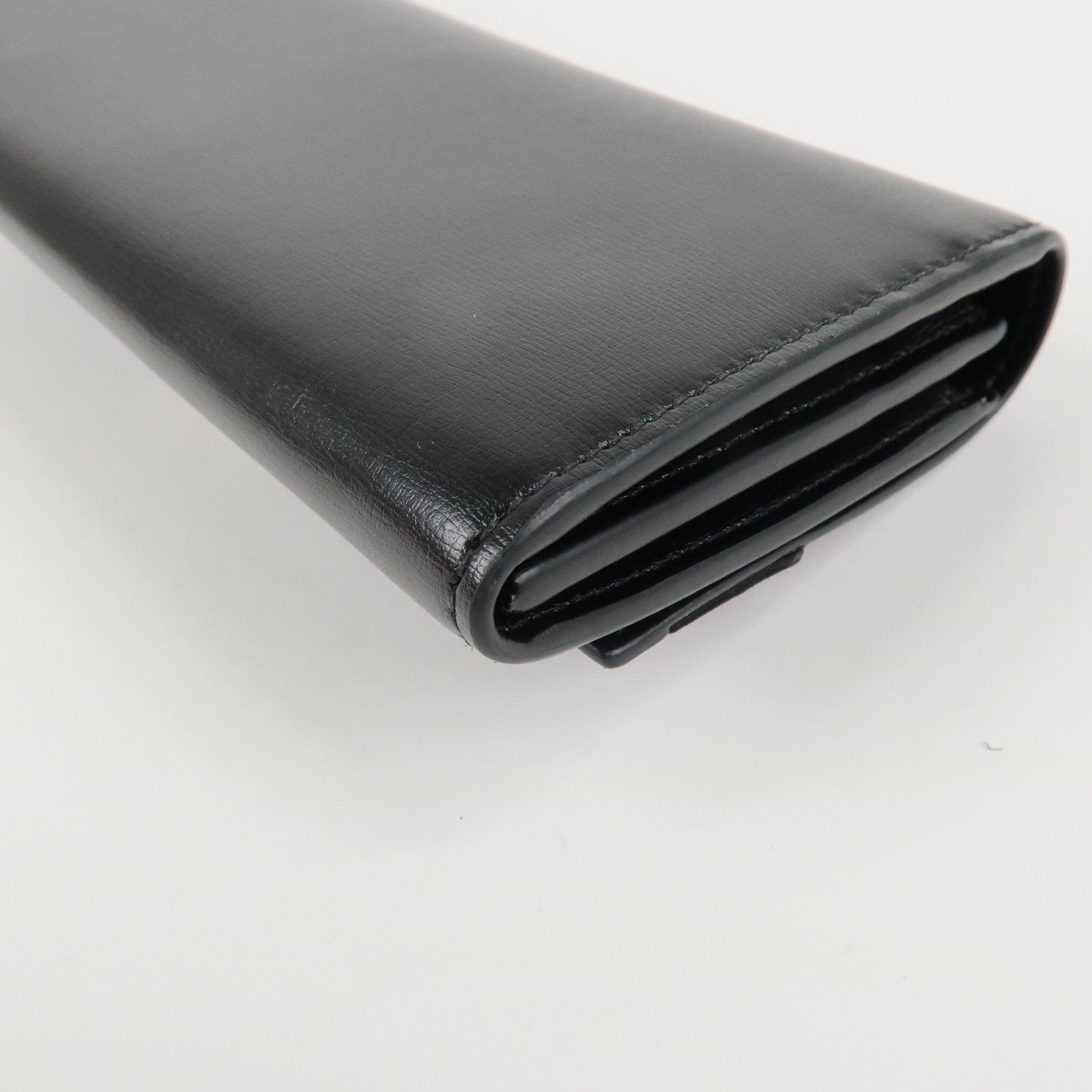 Ferragamo Vara Ribbon Leather Bifold Wallet Black Gold HDW Used