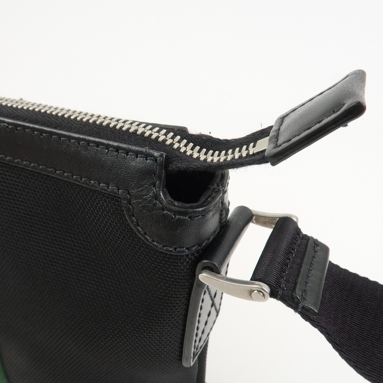 GUCCI Sherry Canvas Leather Shoulder Bag Crossbody Bag Black 631195