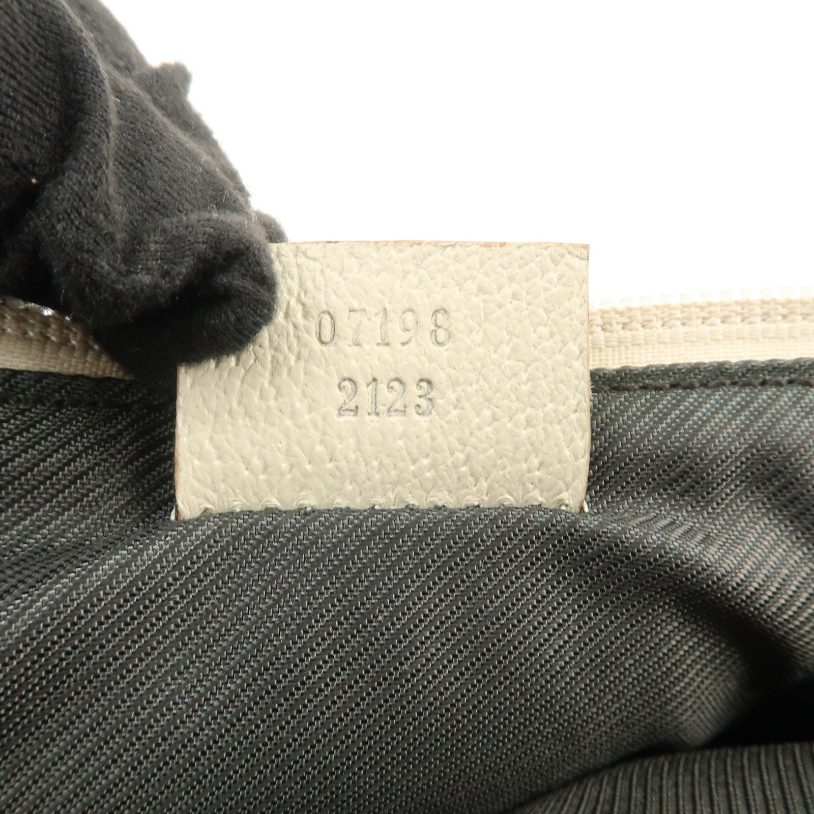 GUCCI Boat Bag GG Canvas Leather Hand Bag Pouch Brown Ivory 07198