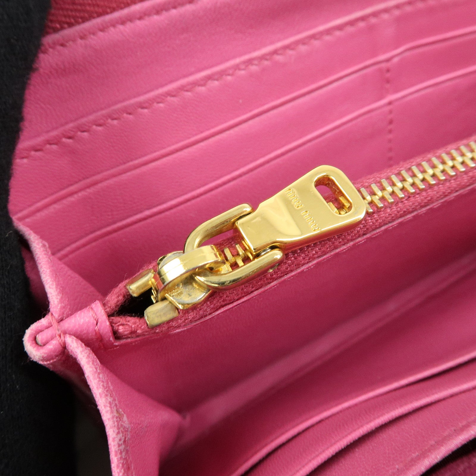MIU MIU Logo Matelasse Nappa Leather Zippy Long Wallet Pink