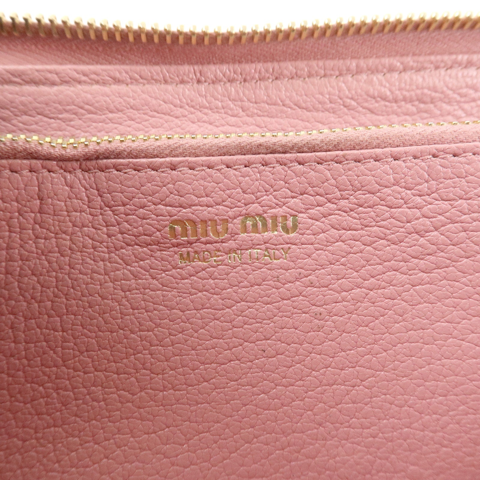 MIU MIU Leather Round Zippy Wallet Long Wallet Pink 5ML506 Used