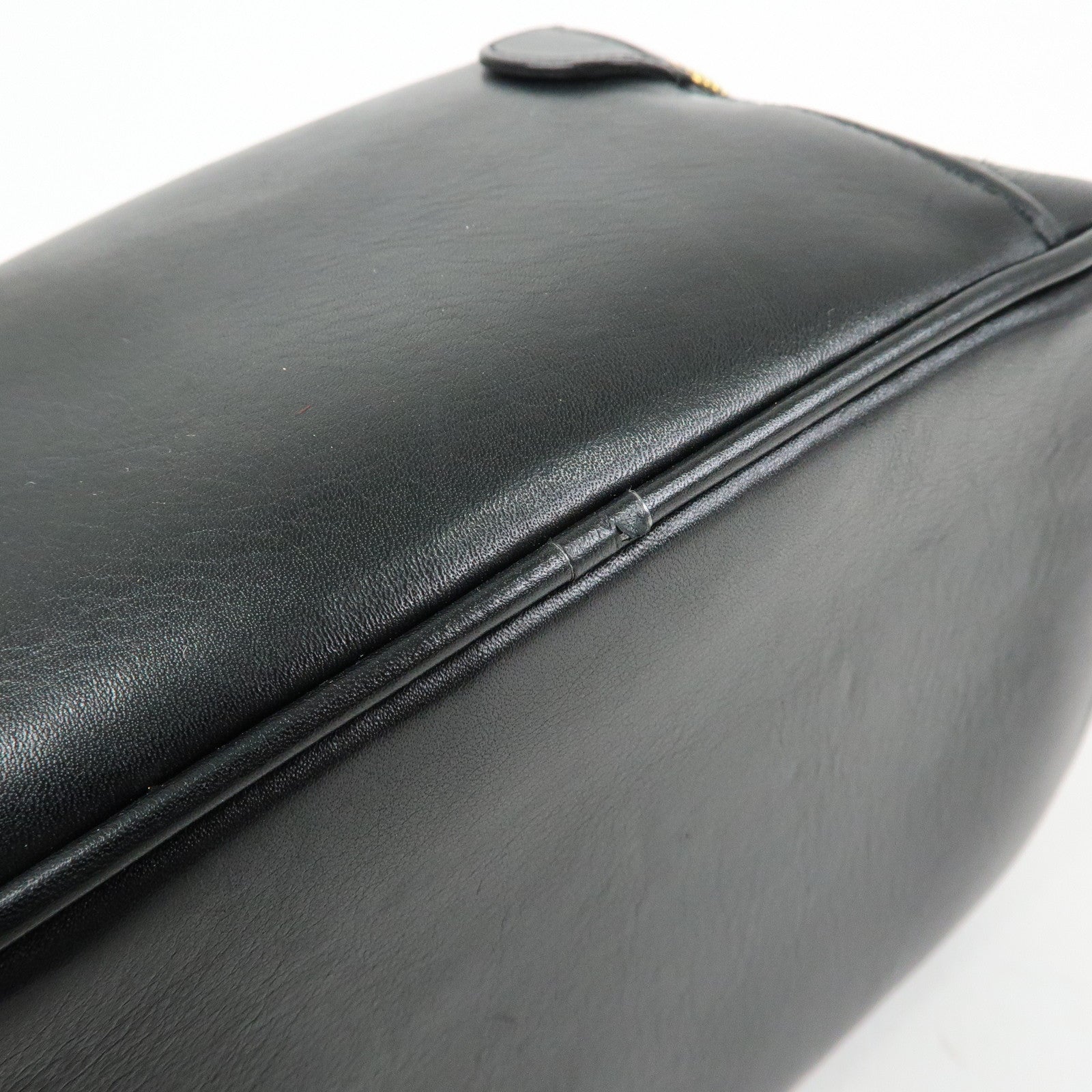 CHANEL Bicolore COCO Mark Lamb Skin Cosmetic Case Black A01618