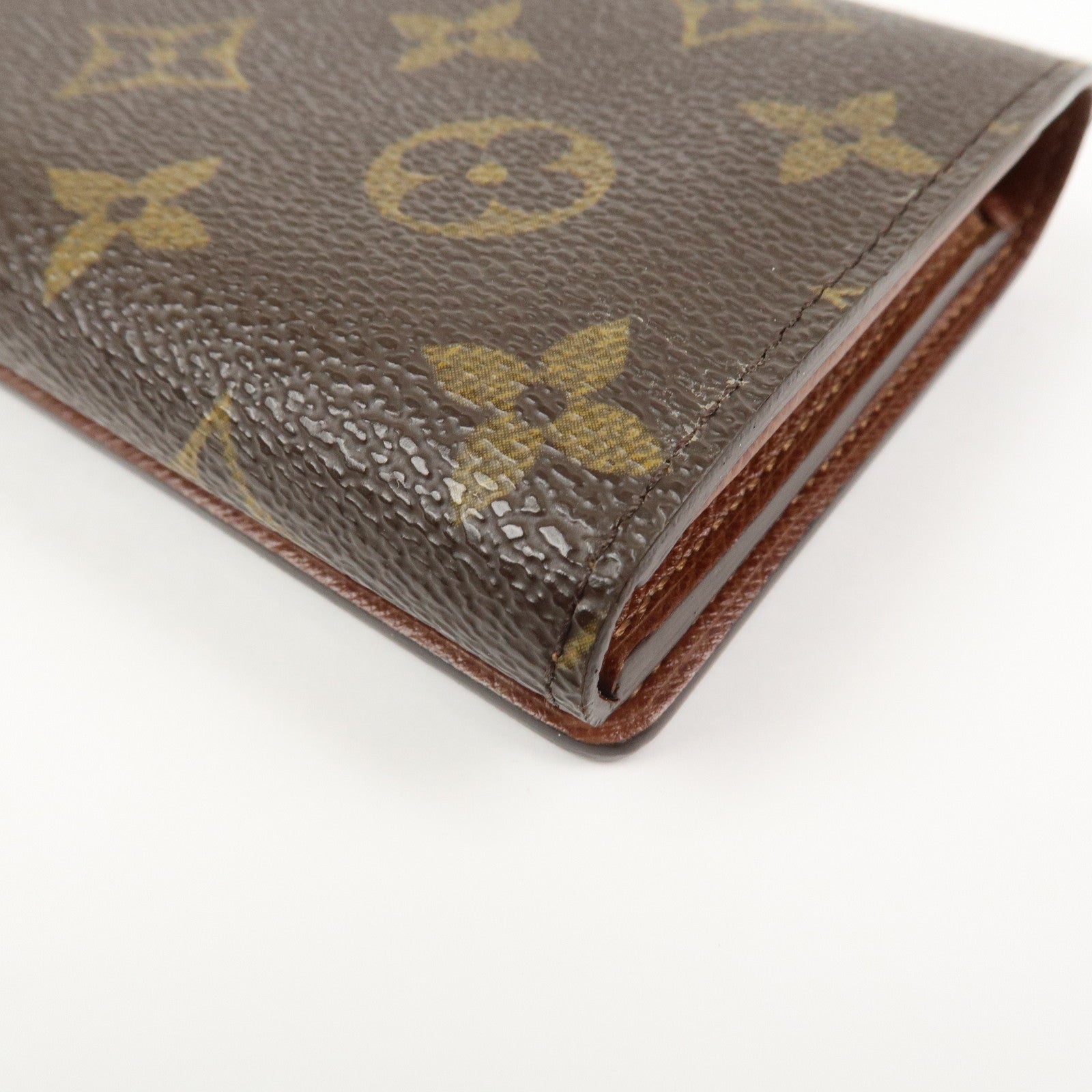 Louis Vuitton Monogram Porte Monnaie Billet Tresor Wallet M61730