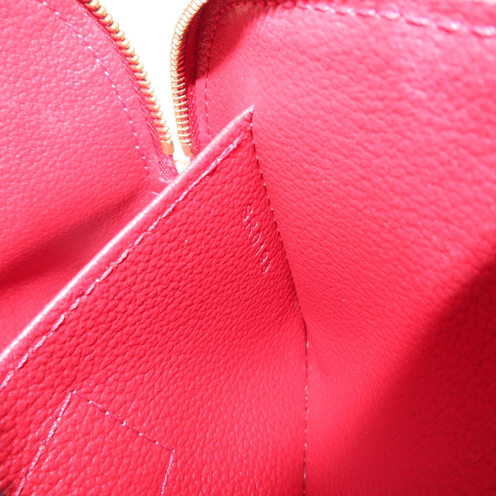 Louis Vuitton Monogram Vernis Pochette Cosmetic PM Pouch M91496