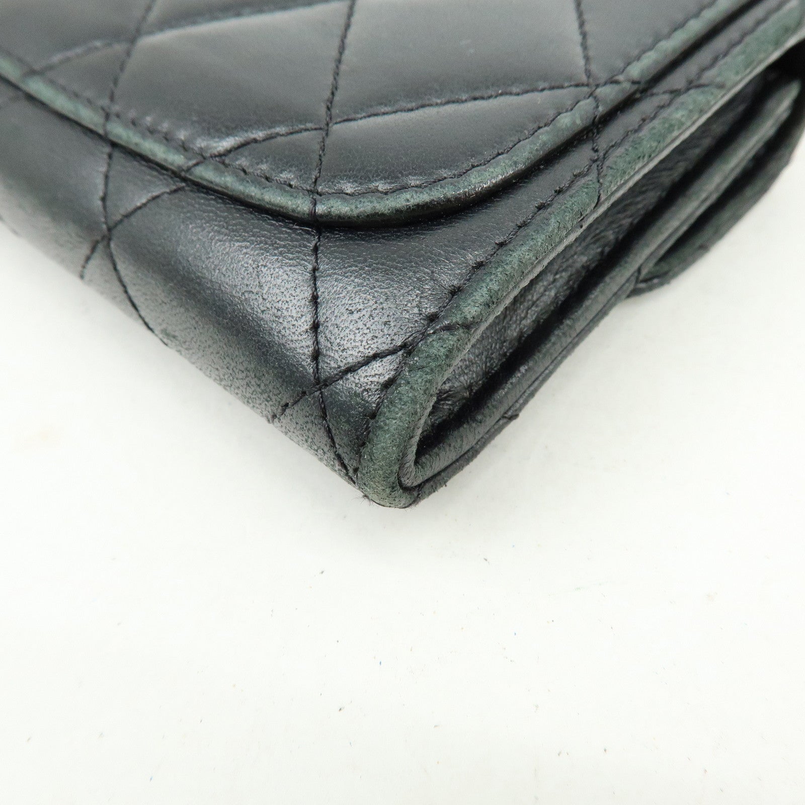 CHANEL COCO Mark Lambskin Matelasse Compact Wallet Black