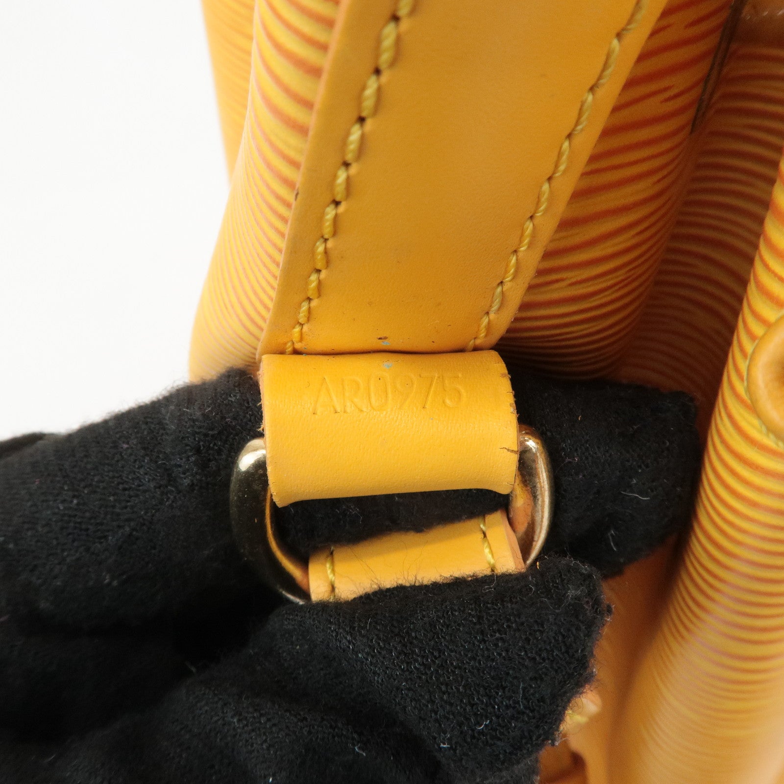 Louis Vuitton Epi Leather Noe Shoulder Bag Tassili Yellow M44009 Used