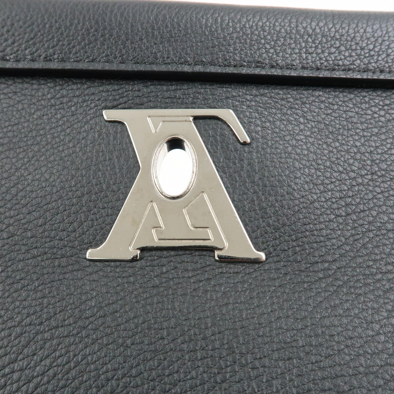 Louis Vuitton Lock Me Leather Cartable Hand Bag Noir Black M50250