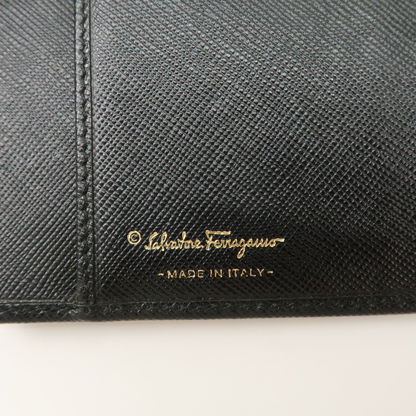 Ferragamo Gancini Vara Leather Wallet Set Of 2 Black Purple Used