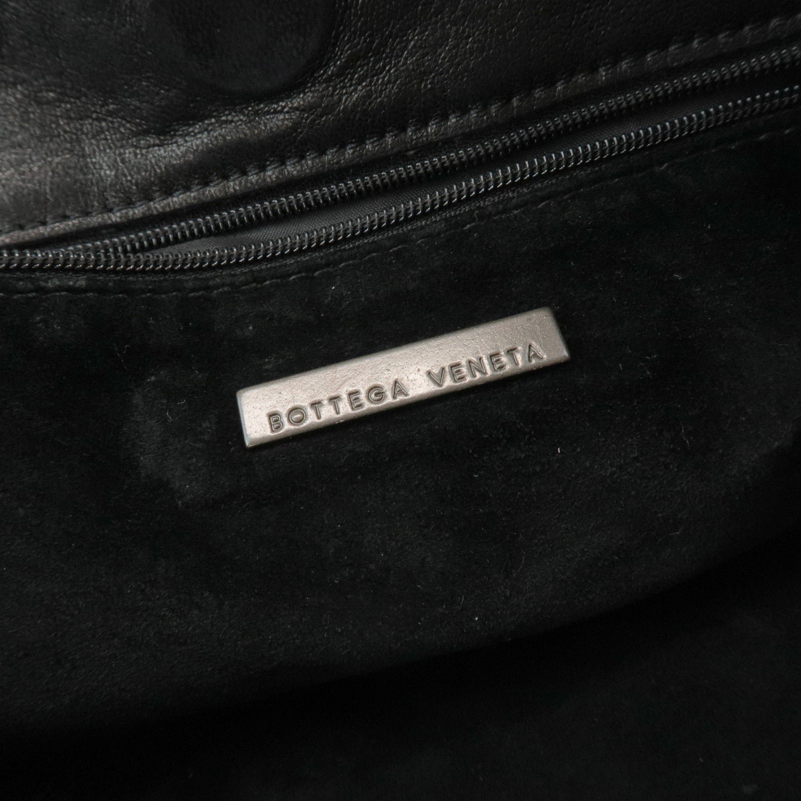 BOTTEGA VENETA Intrecciato Leather Shoulder Bag Black 105001