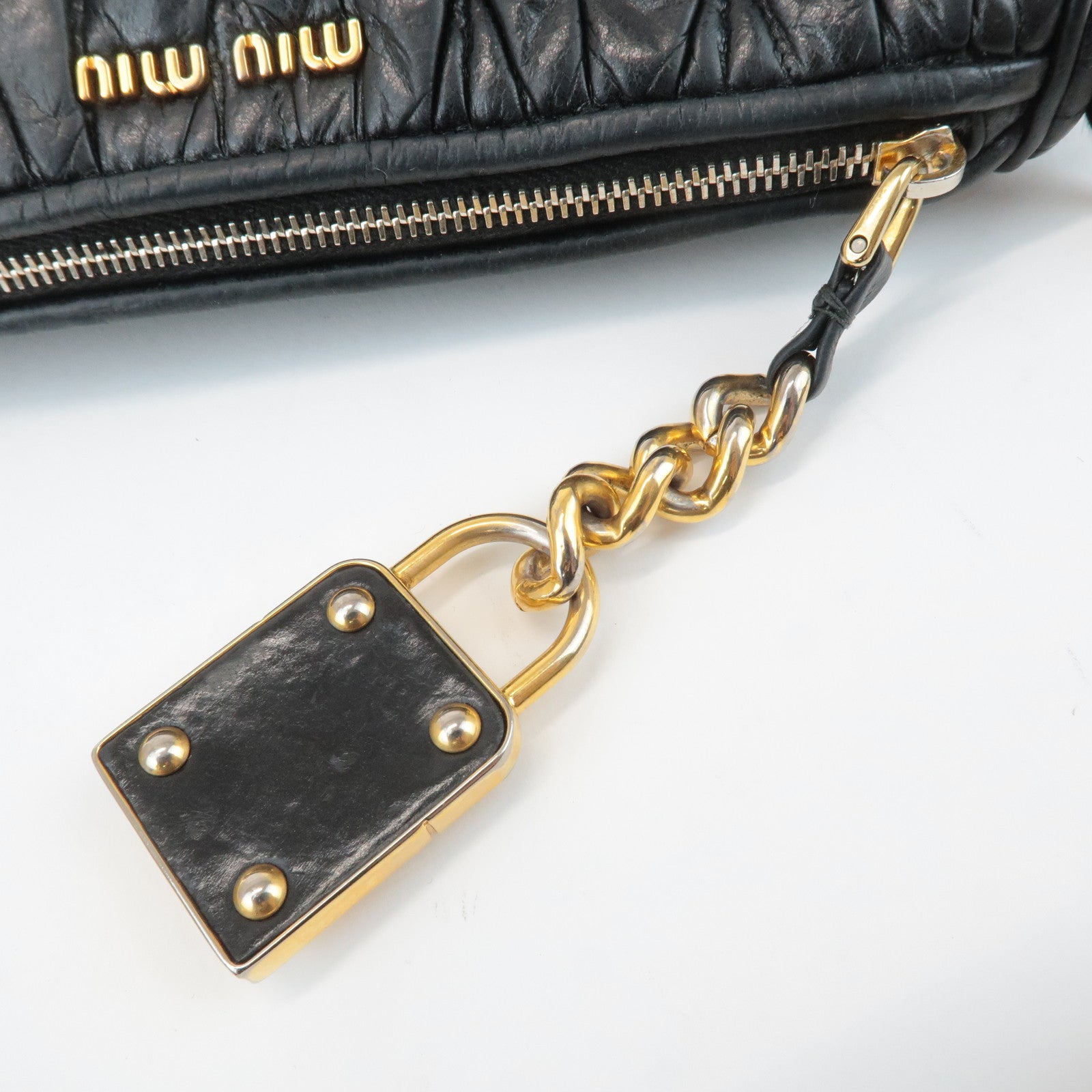 MIU MIU Logo Matelasse Leather Shoulder Bag Black 5N1521