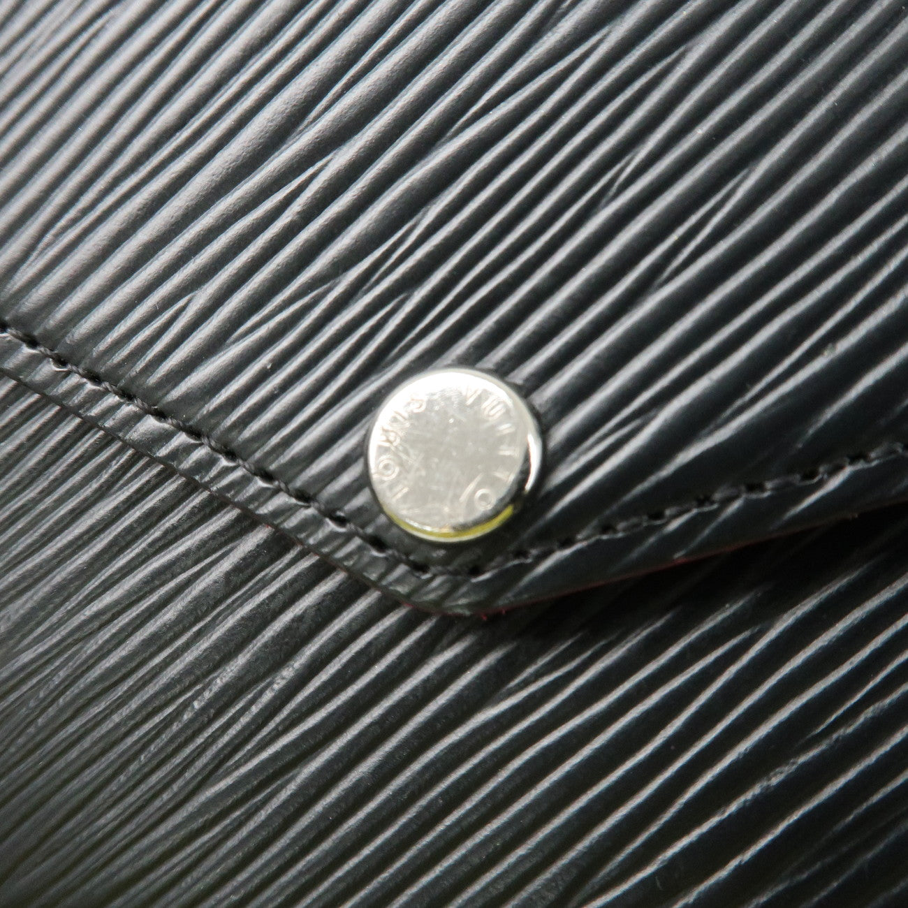 Louis Vuitton Epi Pochette Felicie Shoulder Bag Noir Pink M64579 Used