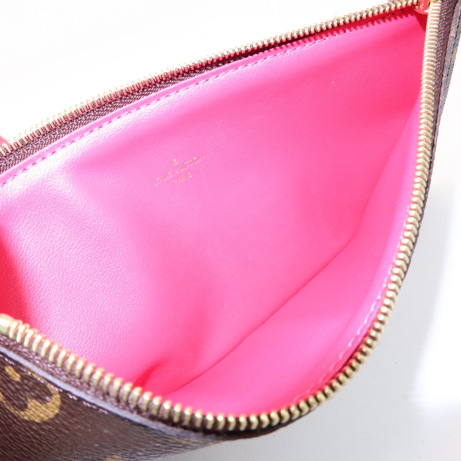 Louis Vuitton Monogram Vivienne X'mas Pochette Felicie M80859