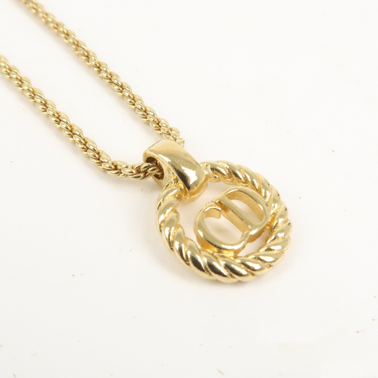 Christian Dior Tone Logo Metal Pendant Necklace Gold