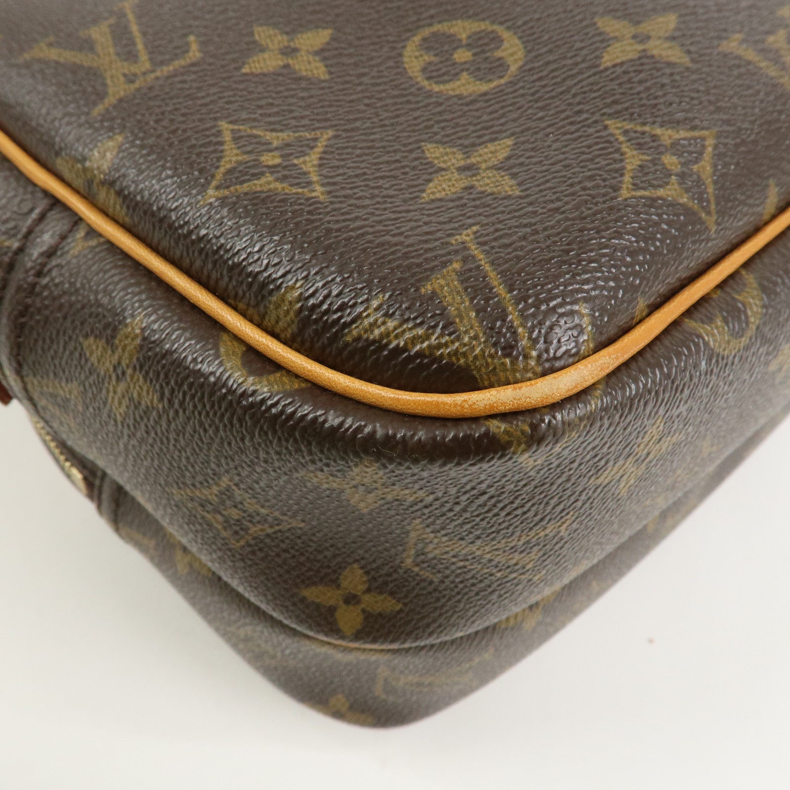 Louis Vuitton Monogram Reporter PM Shoulder Crossbody Bag M45254